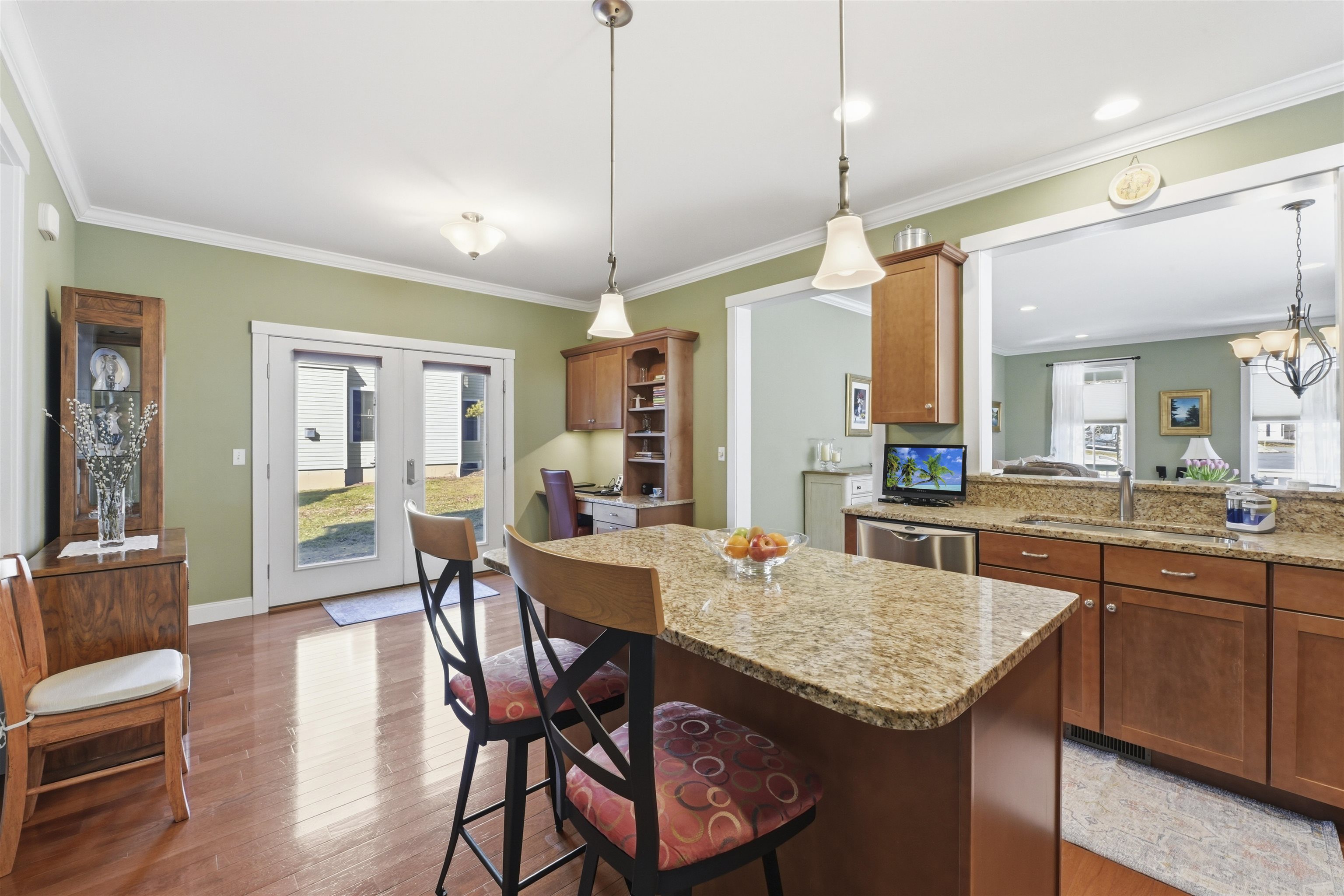 150 Allen Road Property Photo 6