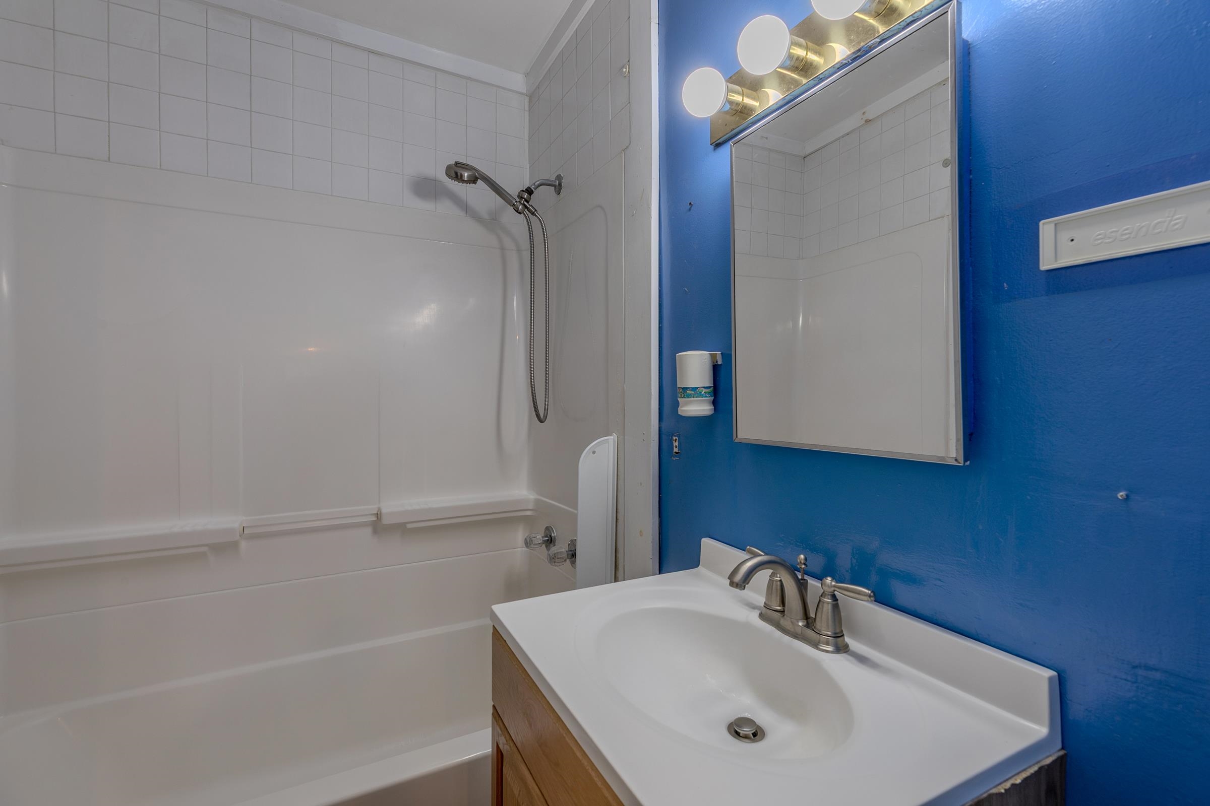 446 Highland Avenue Property Photo 7