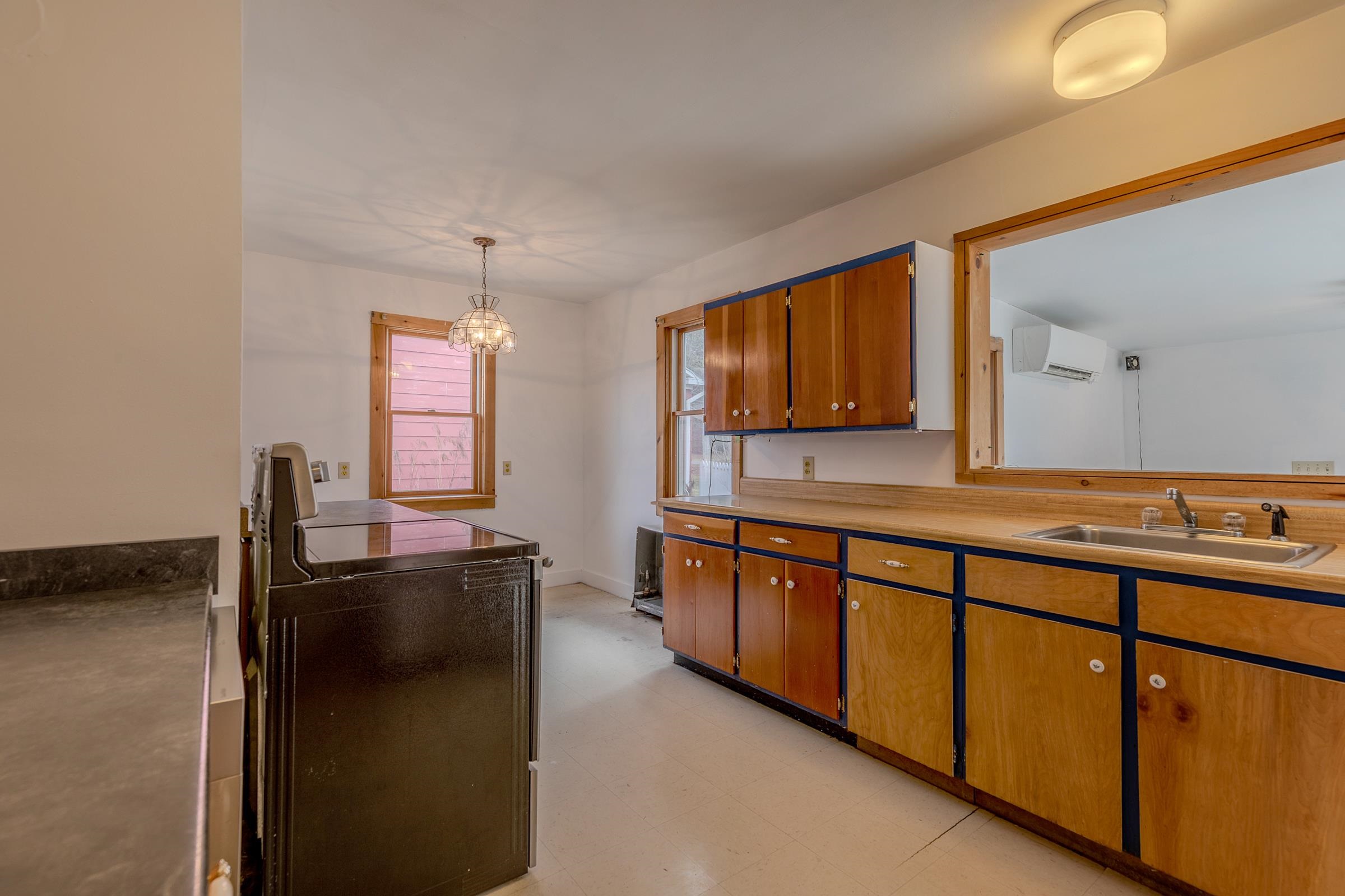 446 Highland Avenue Property Photo 10
