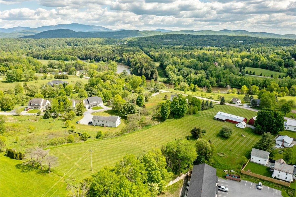 2 River Road Property Photo 2