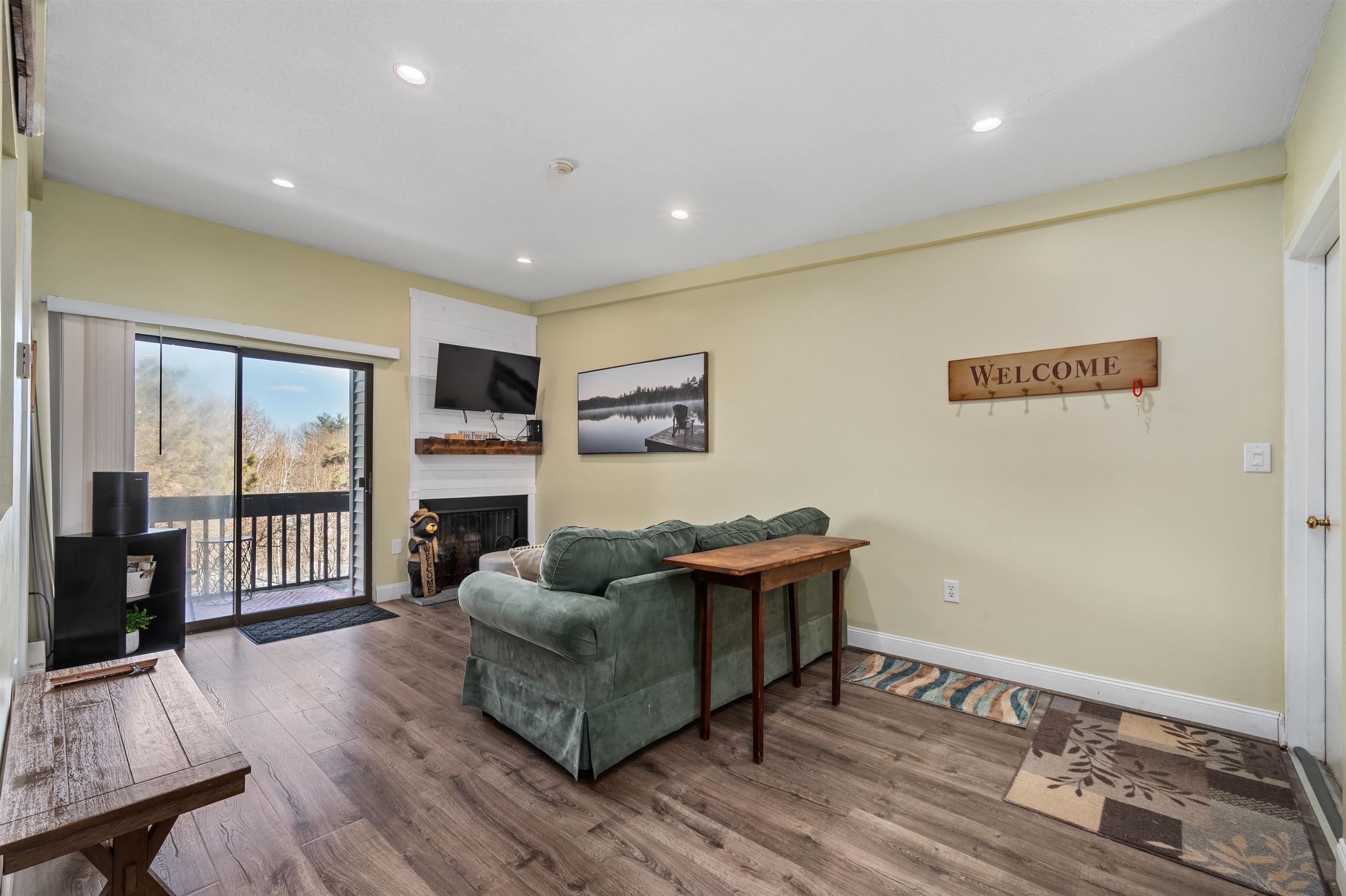59 Treetop Circle Property Photo 7