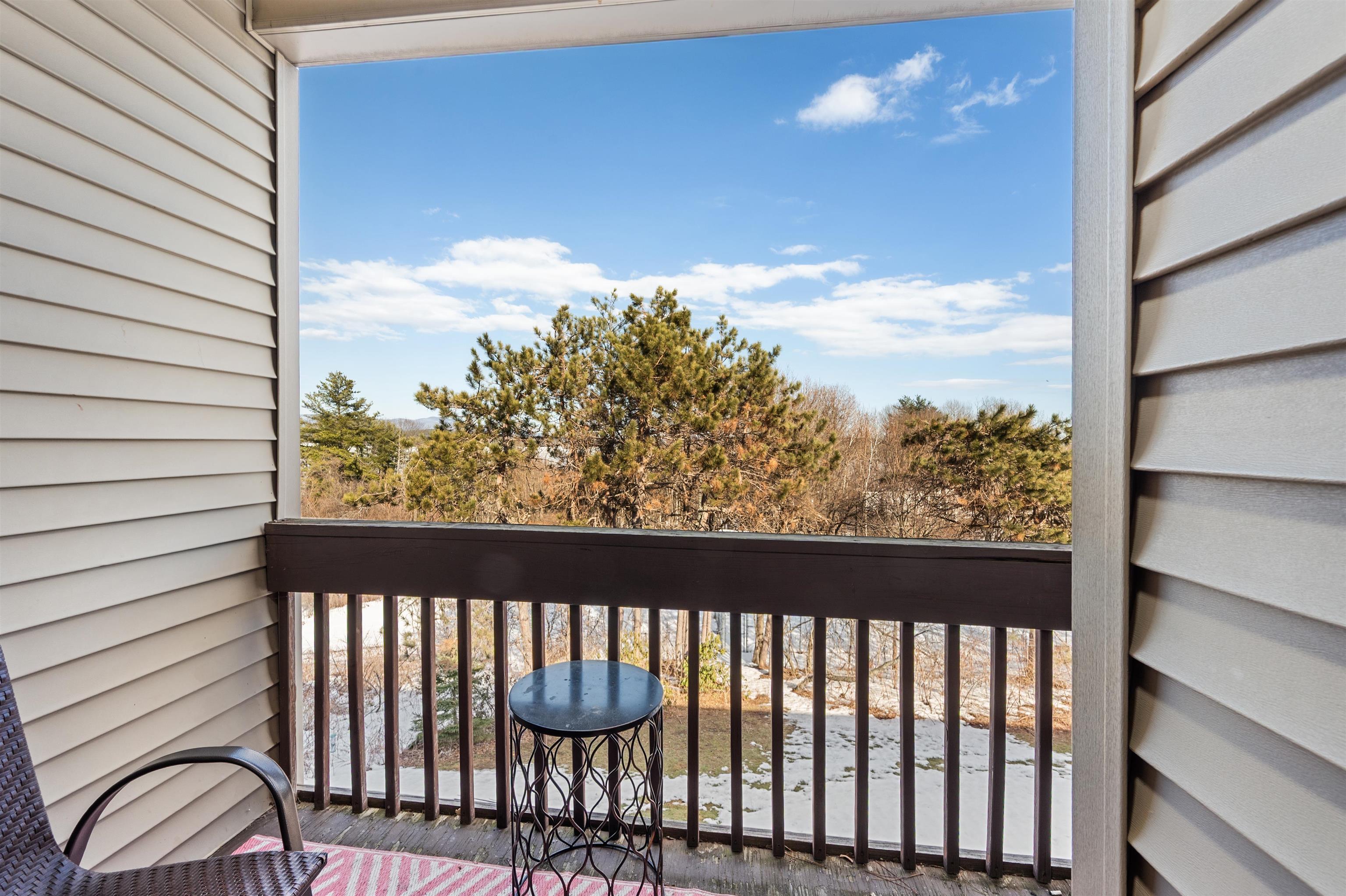 59 Treetop Circle Property Photo 17