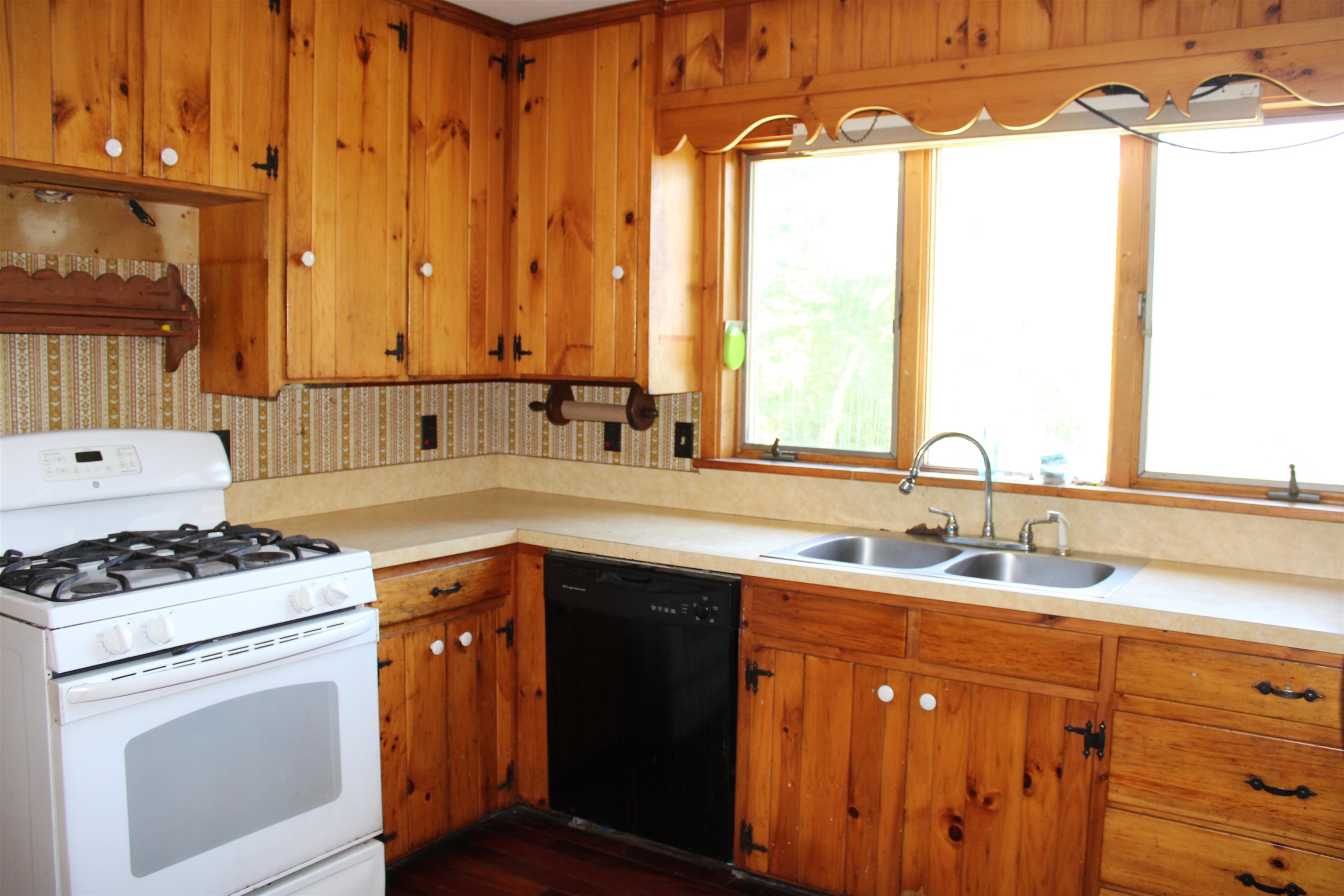 1579 Monroe Road Property Photo 13