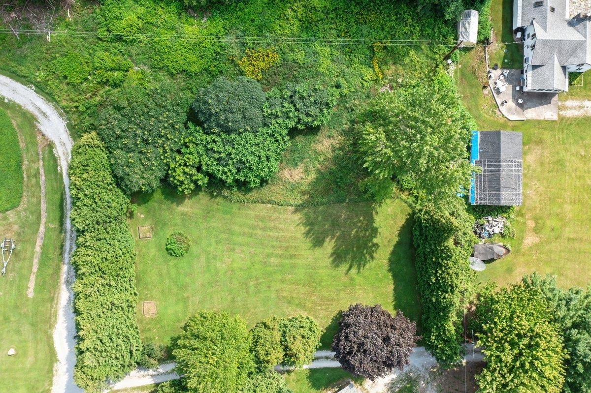 1 Windy Ridge Lane Property Photo 4