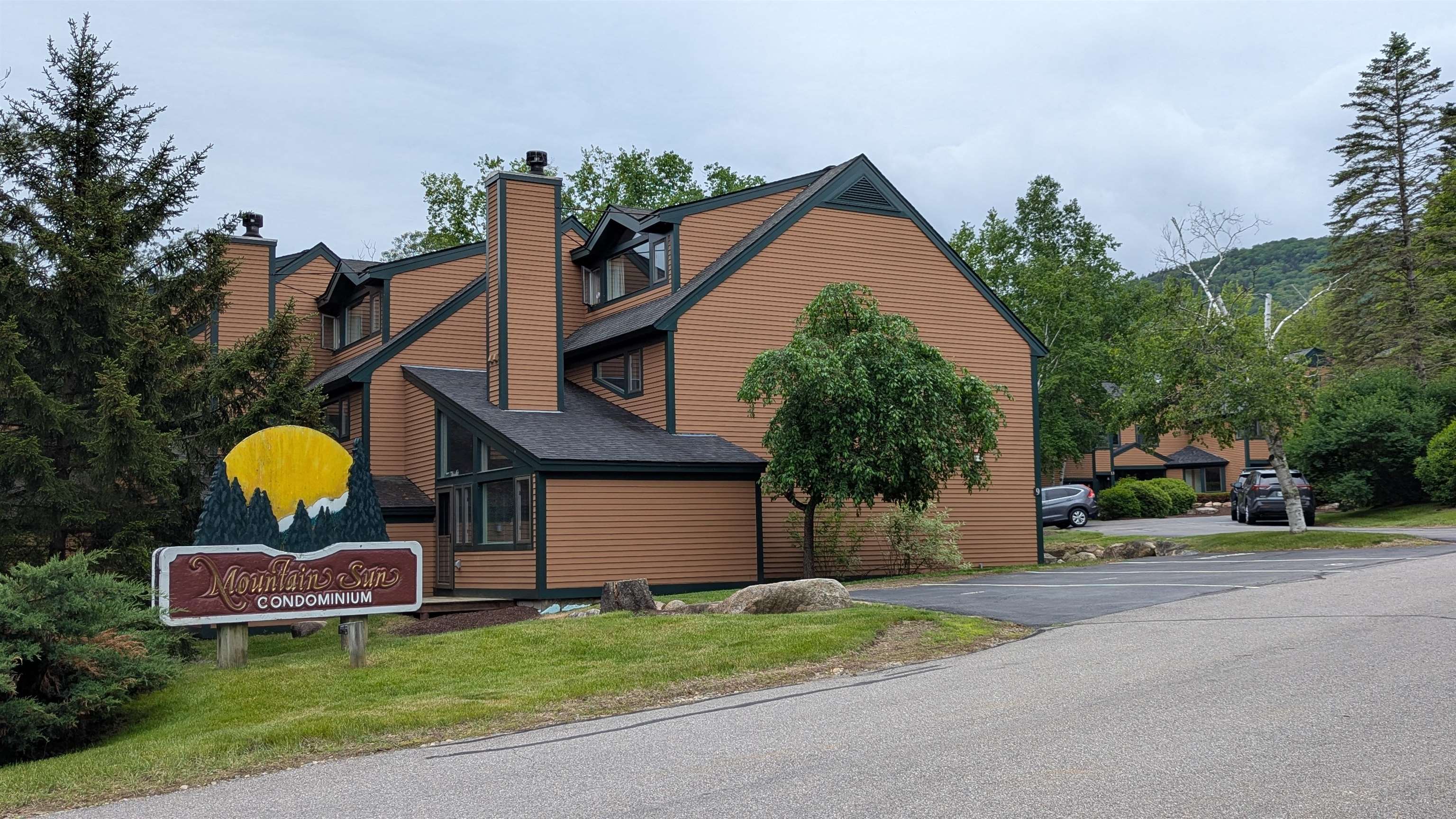 9 Mountain Sun Way Property Photo 1