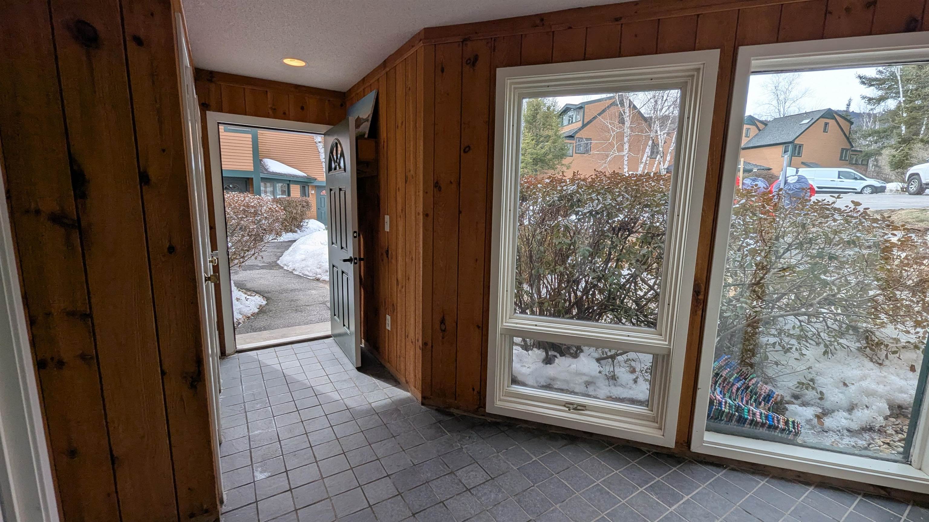 9 Mountain Sun Way Property Photo 8