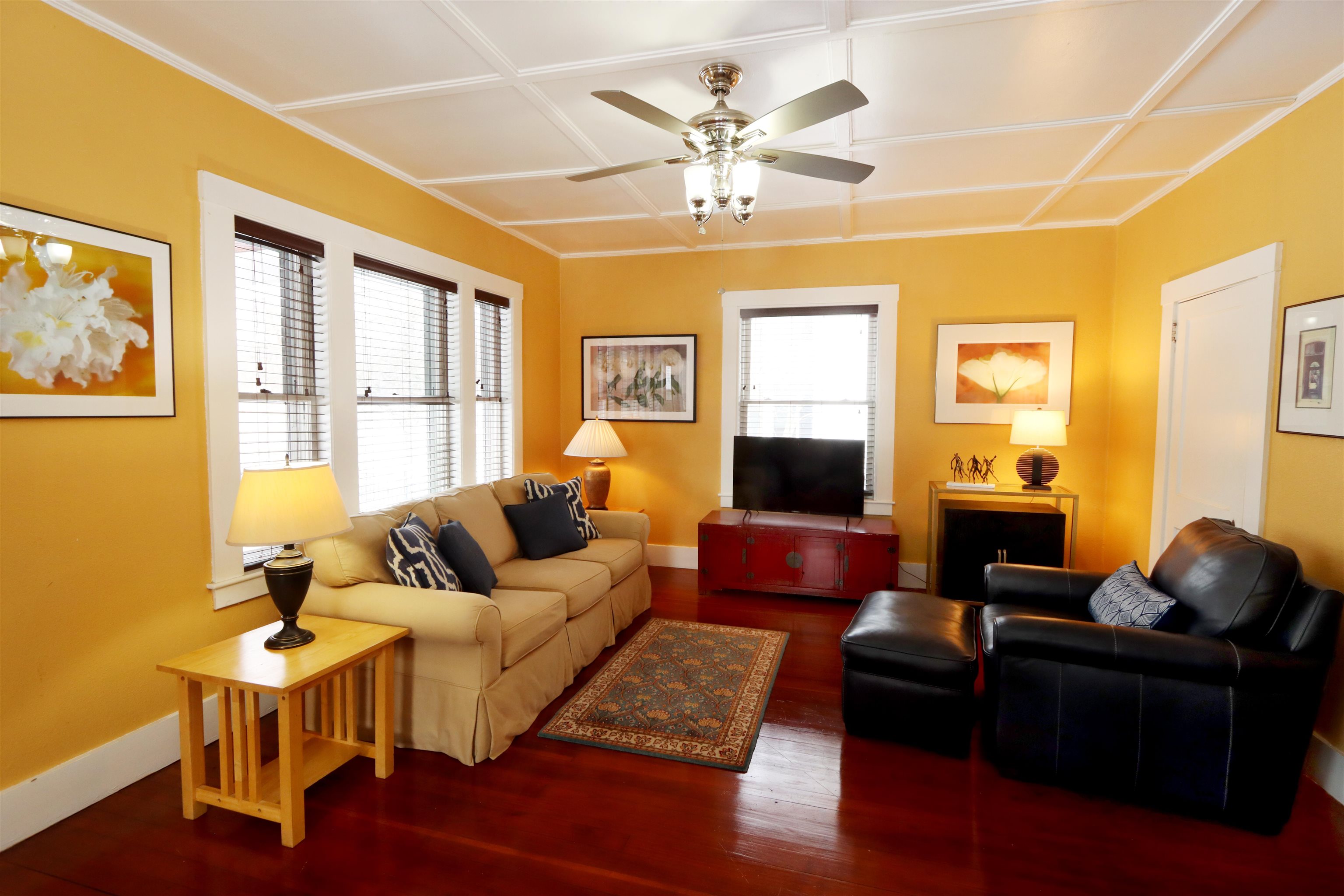 549 West Street Property Photo 13