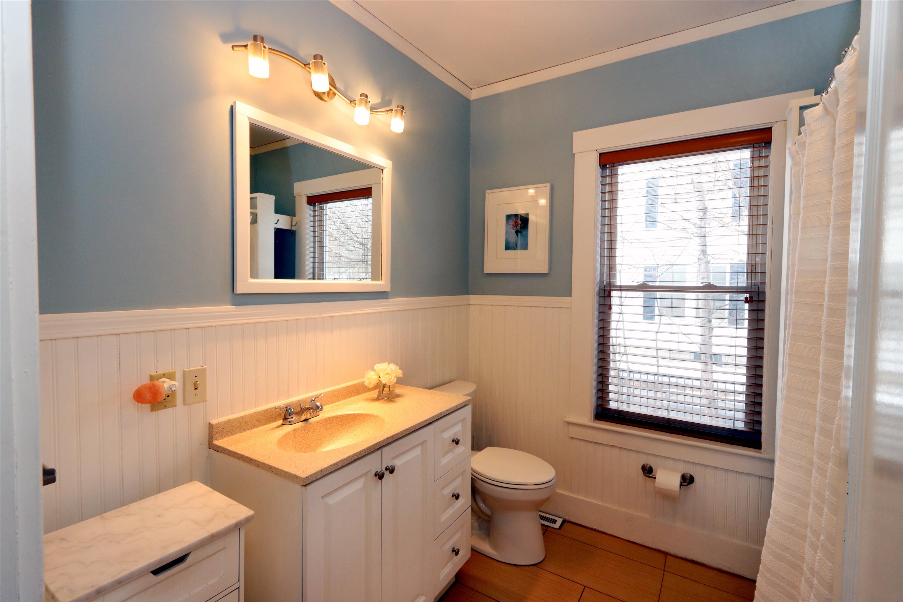 549 West Street Property Photo 15