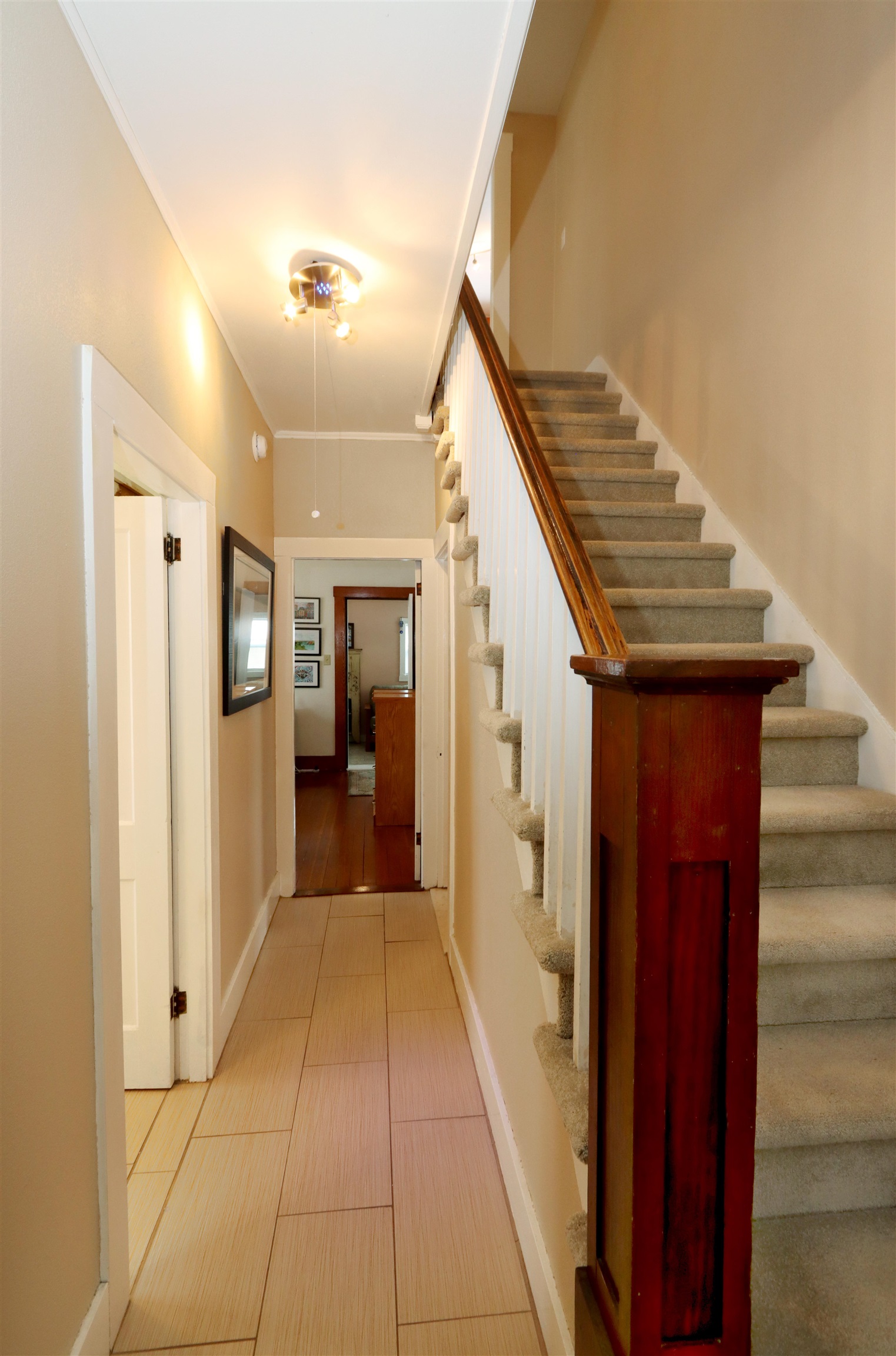549 West Street Property Photo 18