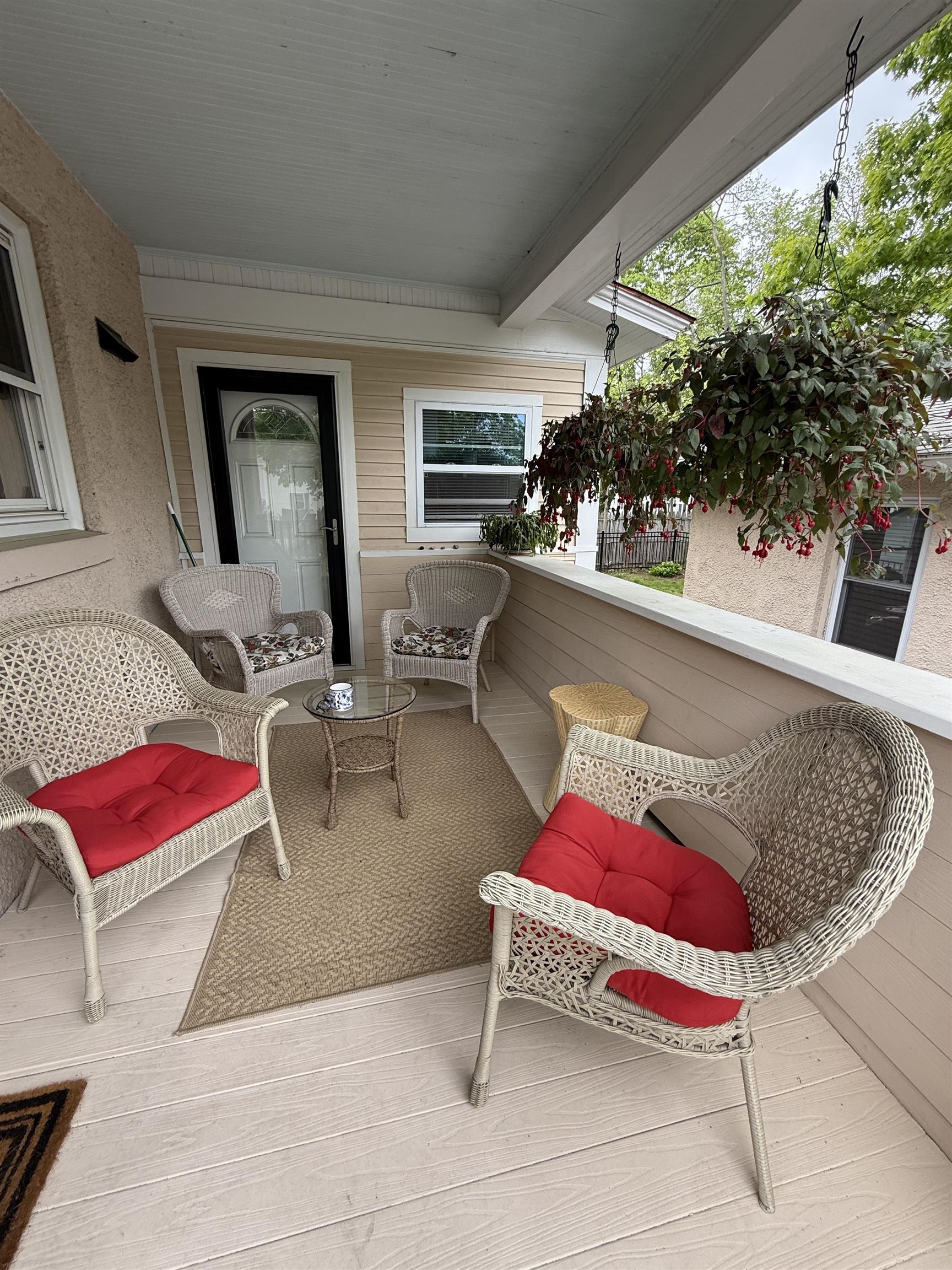 549 West Street Property Photo 31