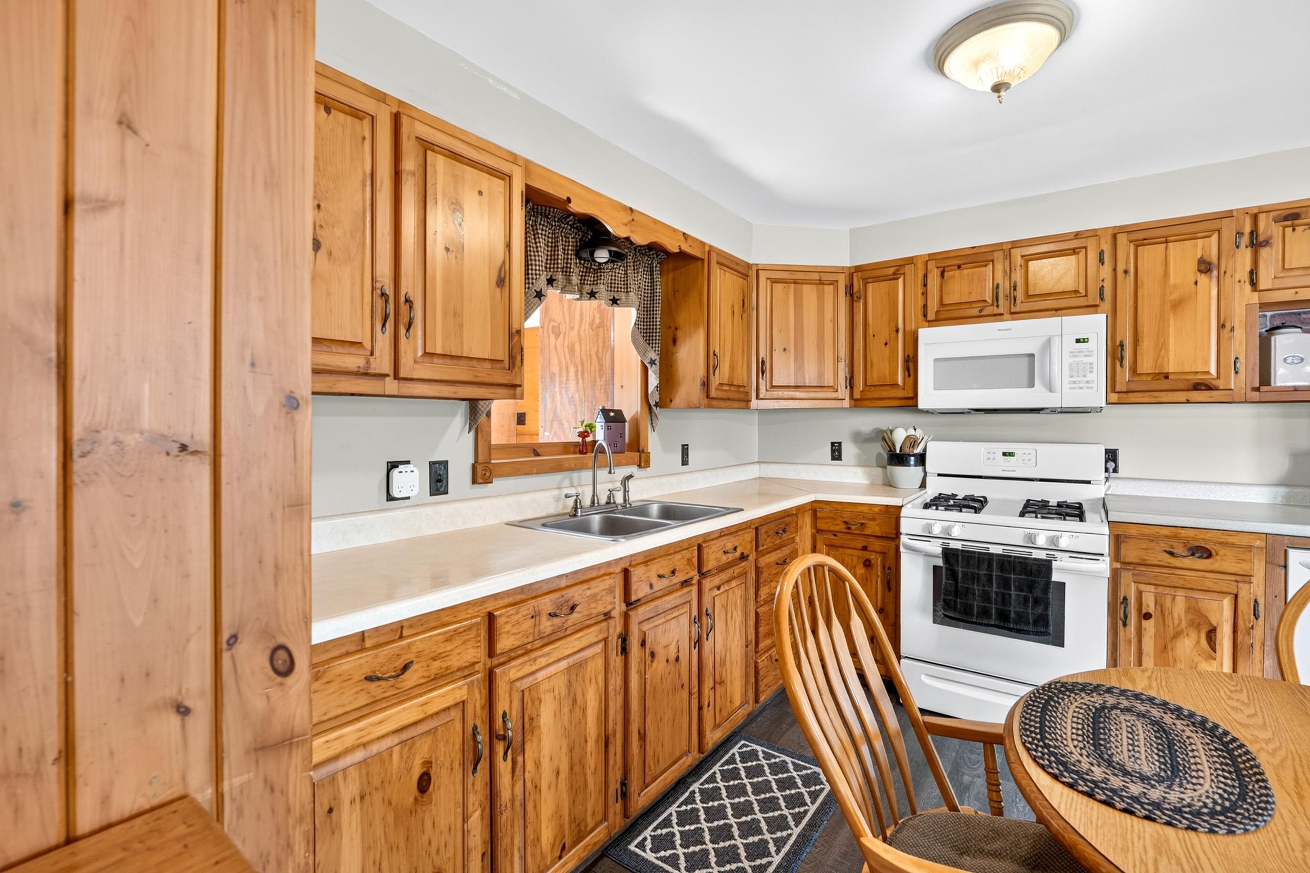 1346 Bridge Road Property Photo 11