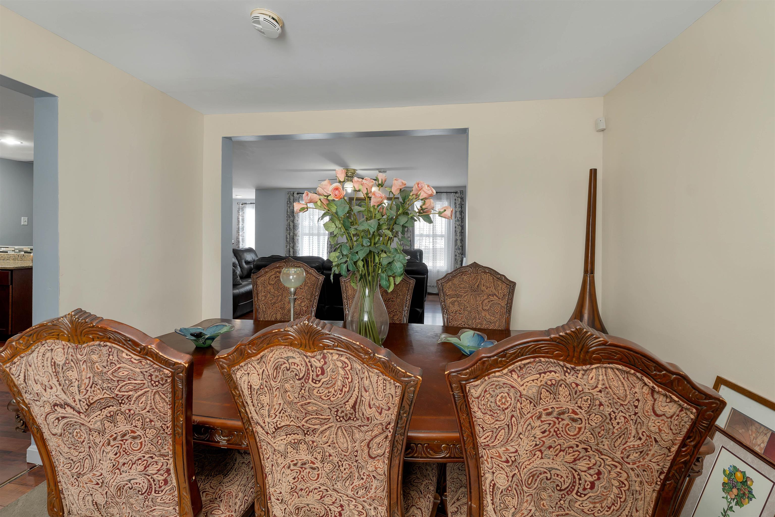5 Howard Street Property Photo 12