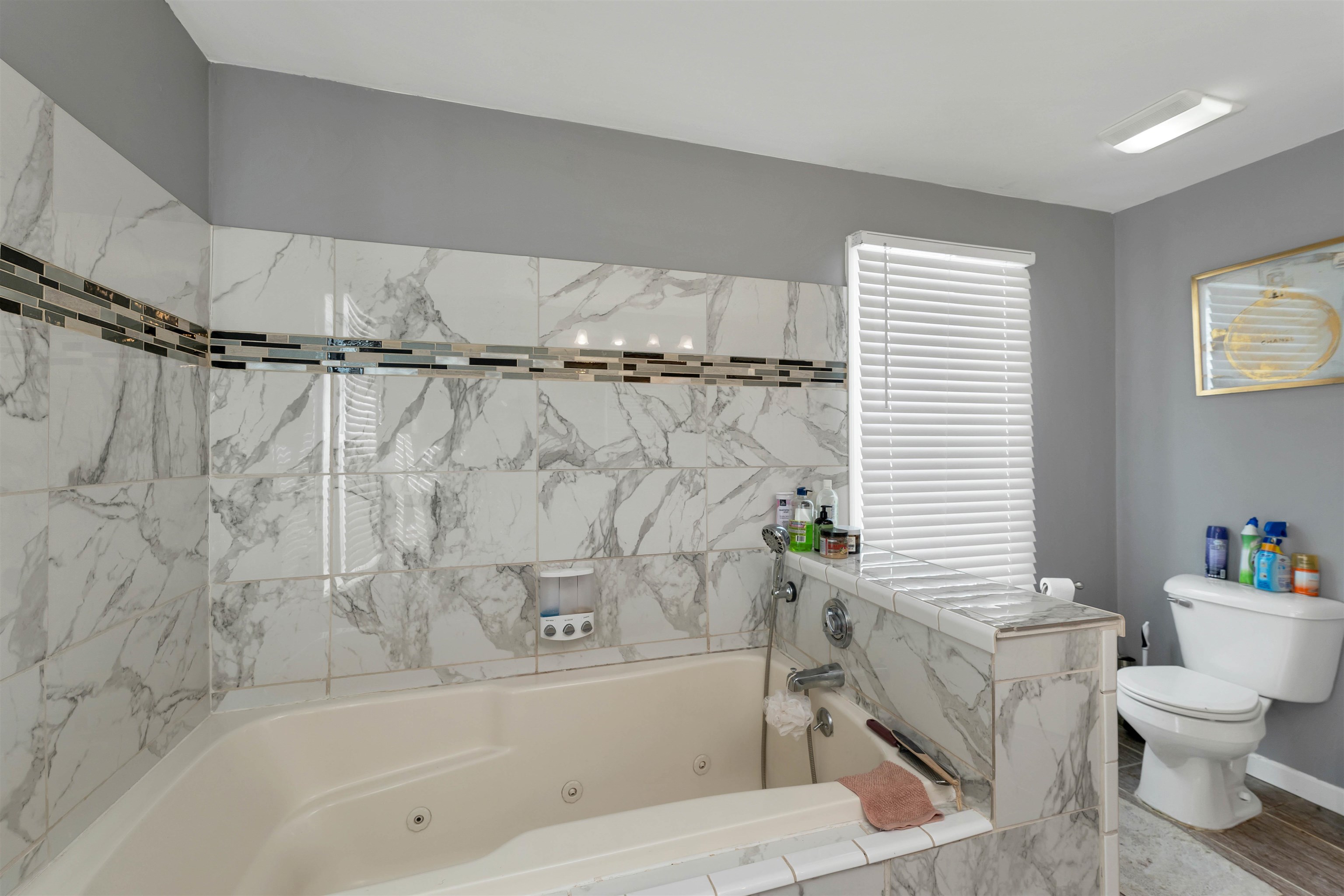 5 Howard Street Property Photo 17