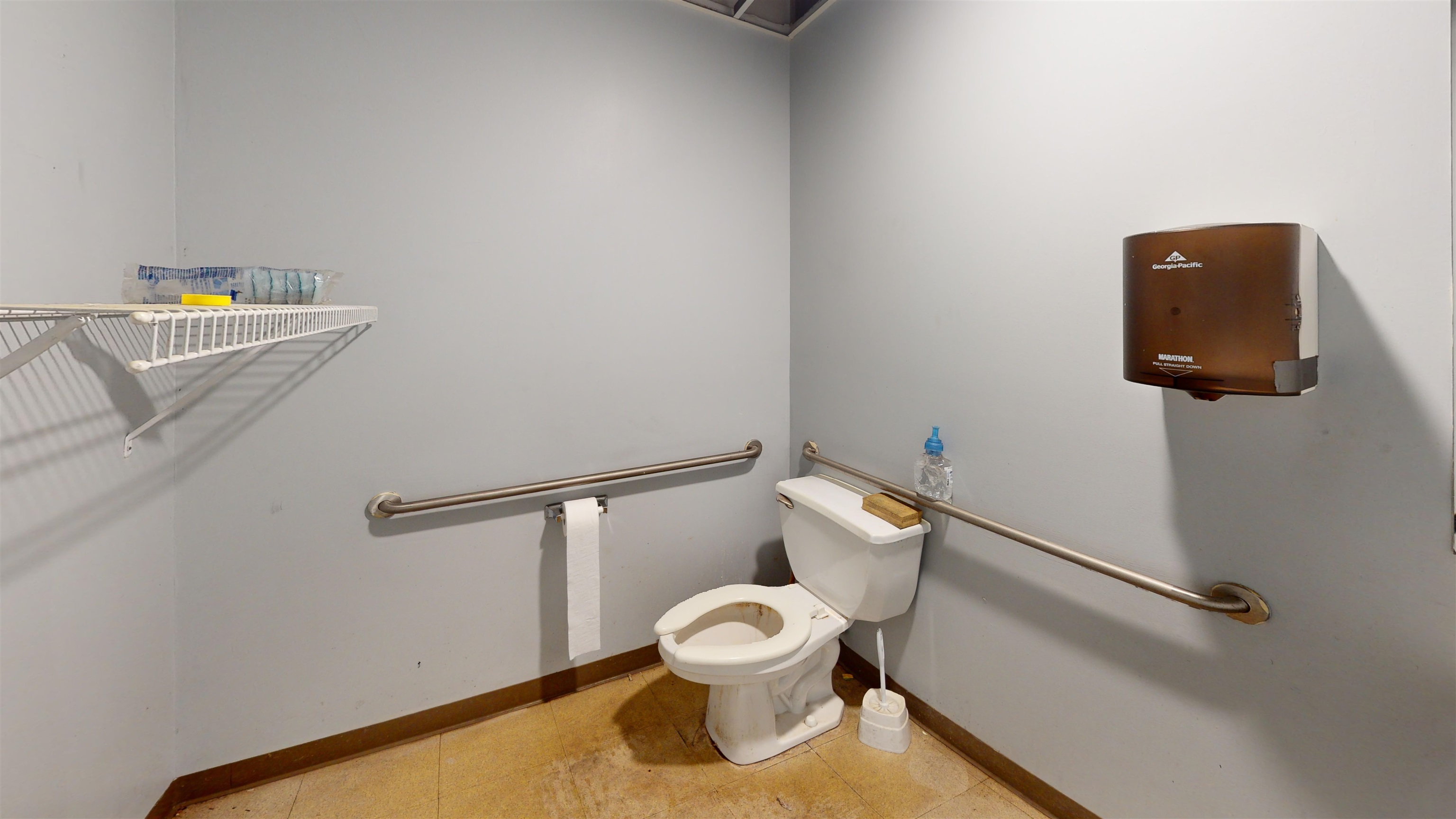 18 Plaistow Road Property Photo 9