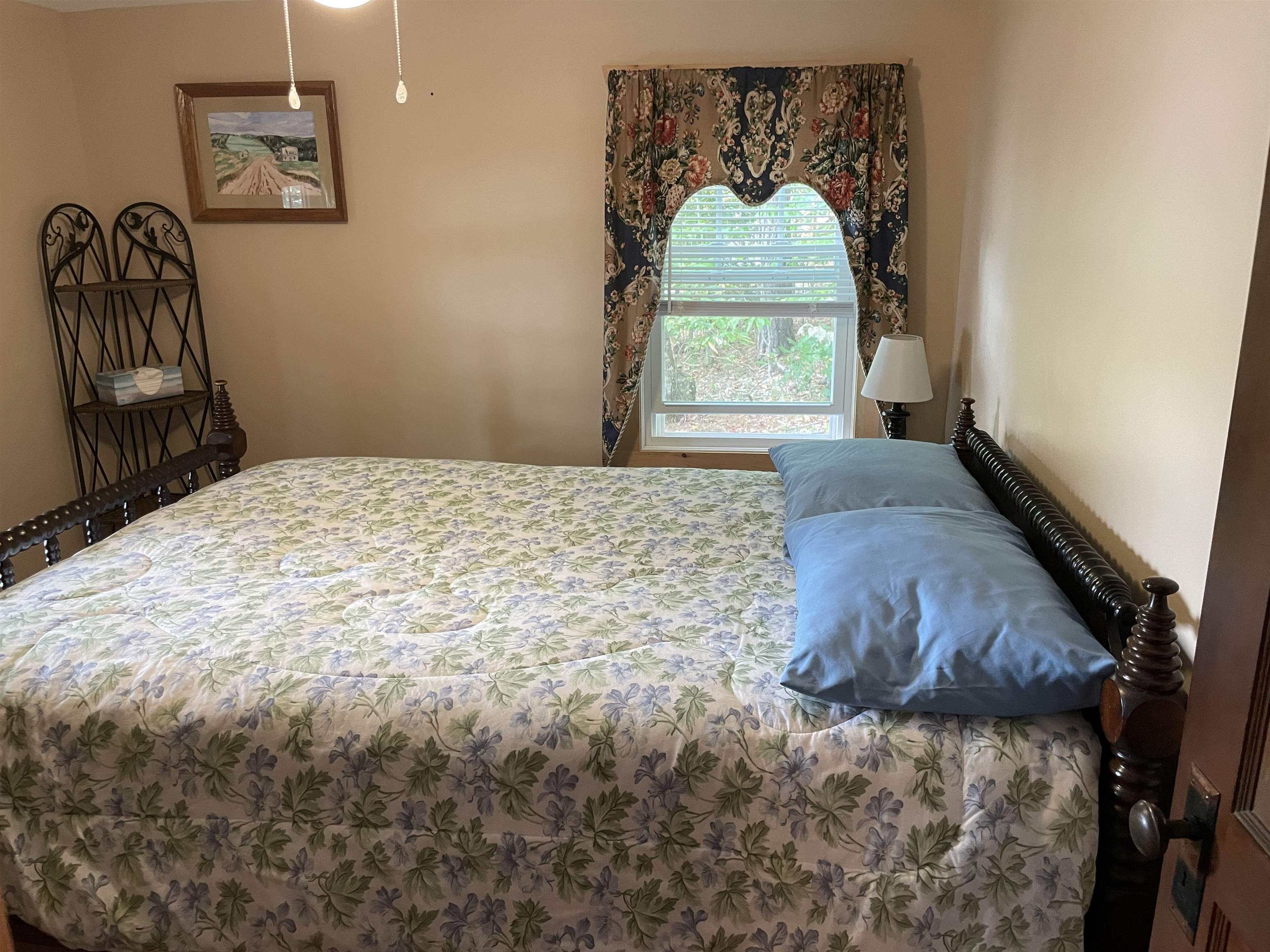 748 Plains Road Property Photo 22