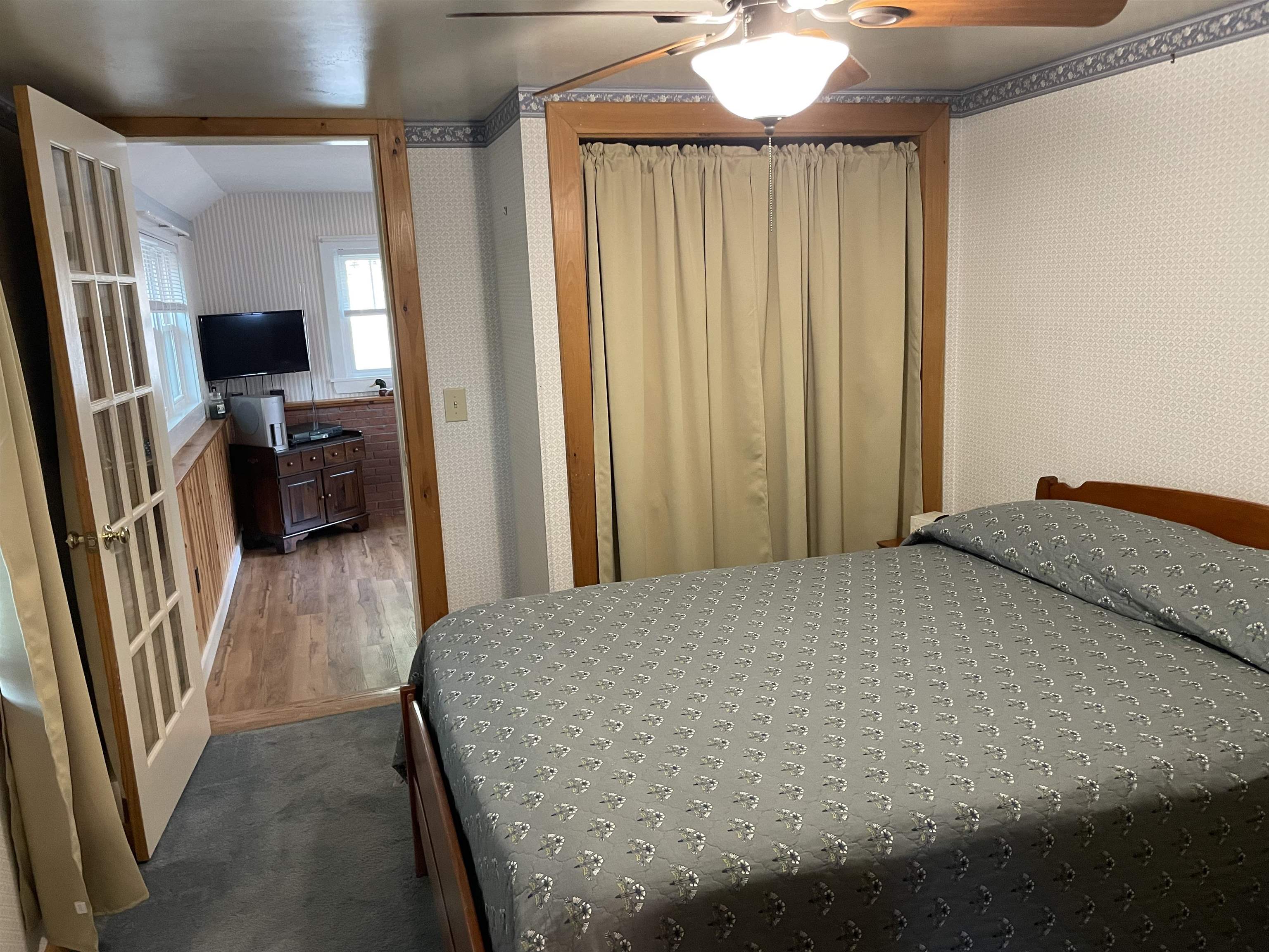 748 Plains Road Property Photo 23