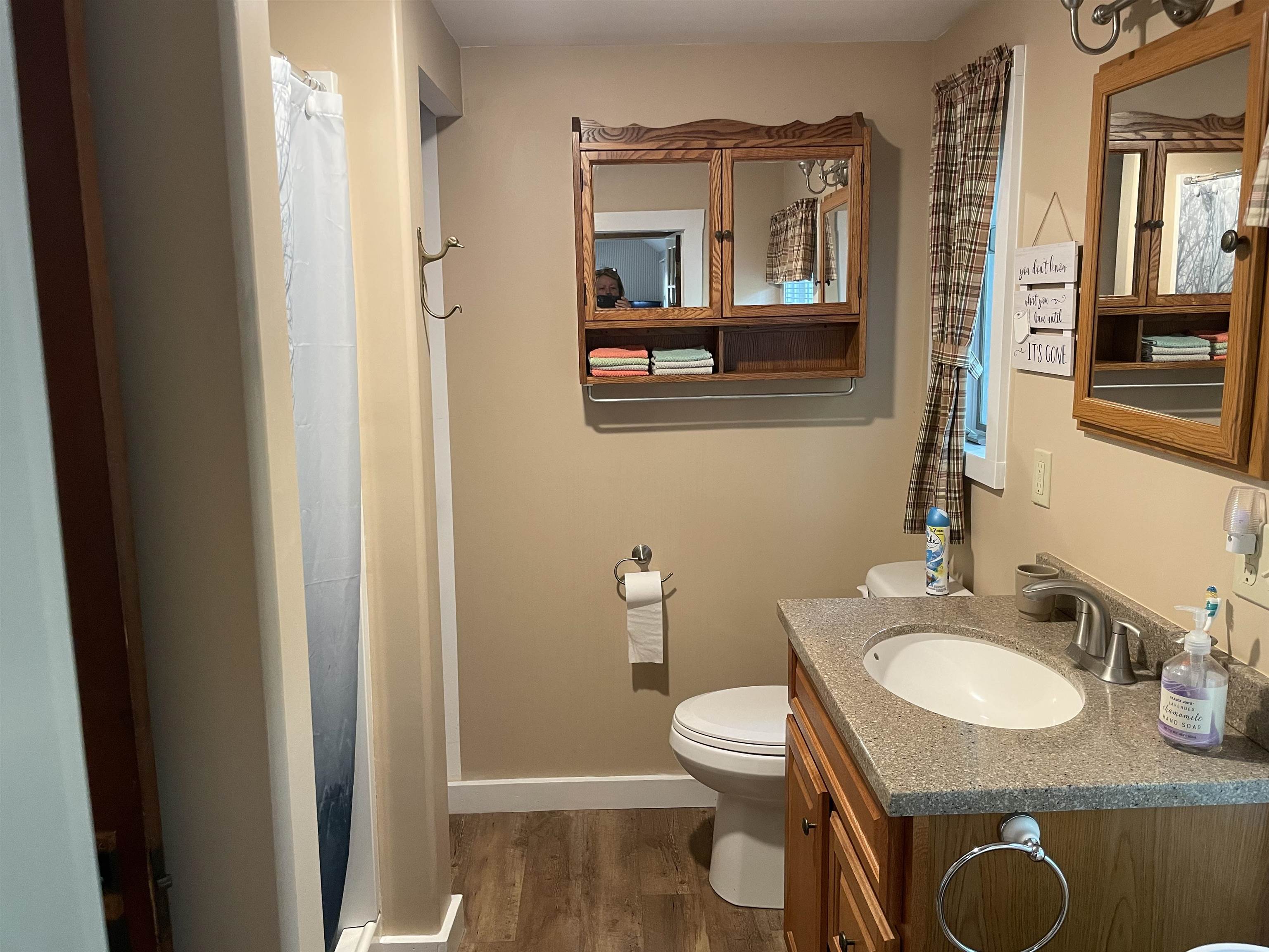 748 Plains Road Property Photo 25