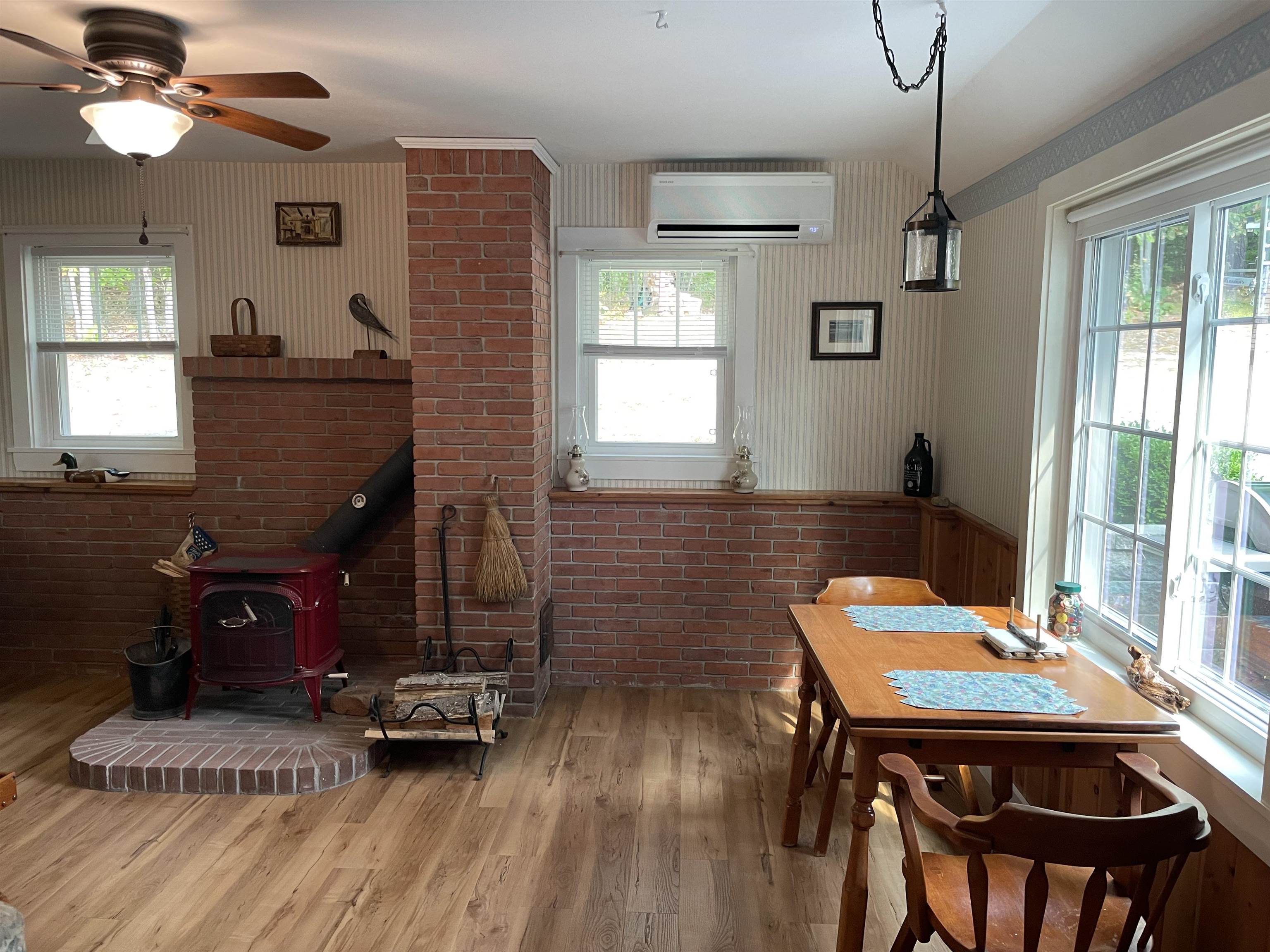 748 Plains Road Property Photo 26