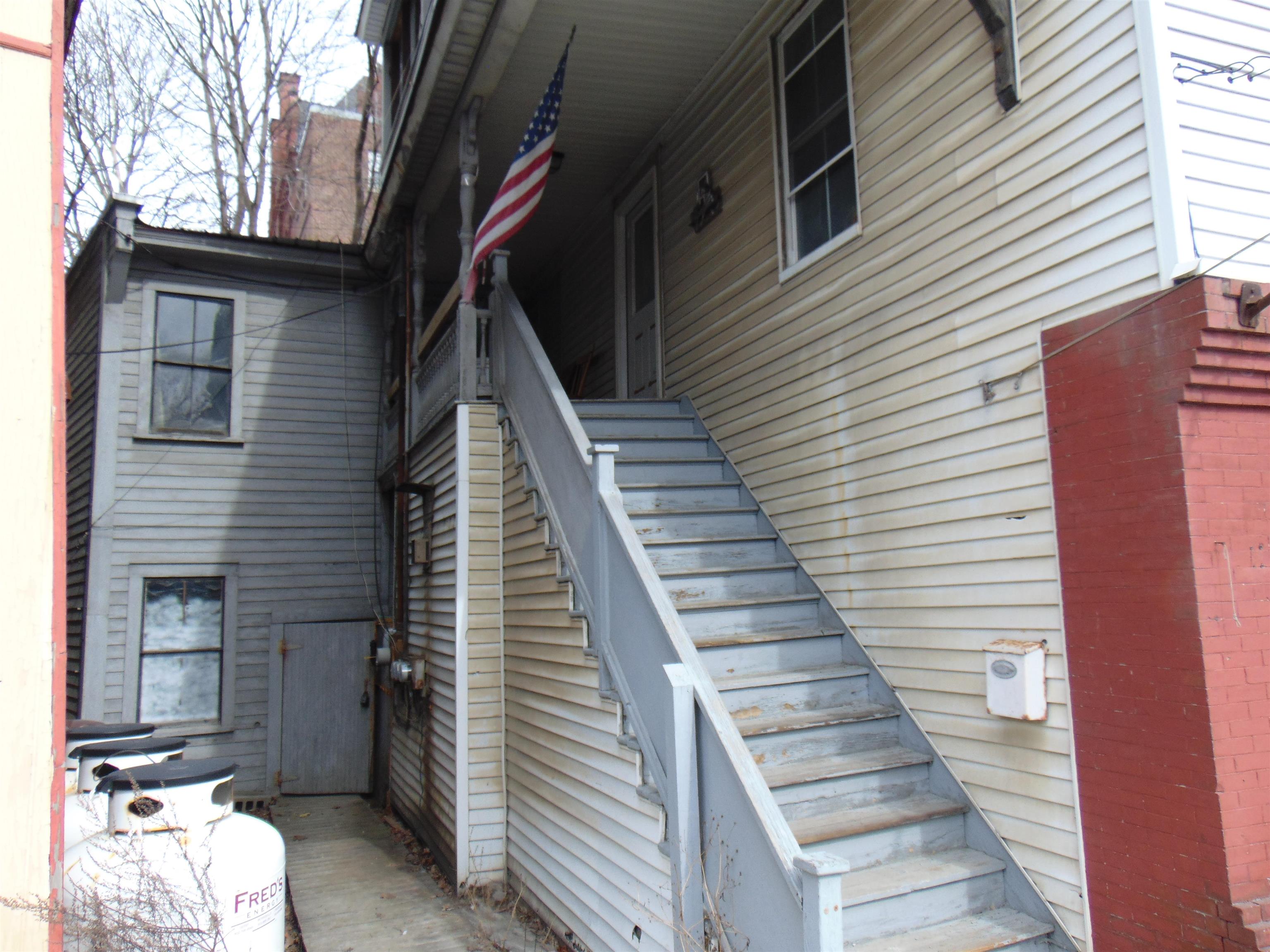 166 Eastern Avenue Property Photo 4