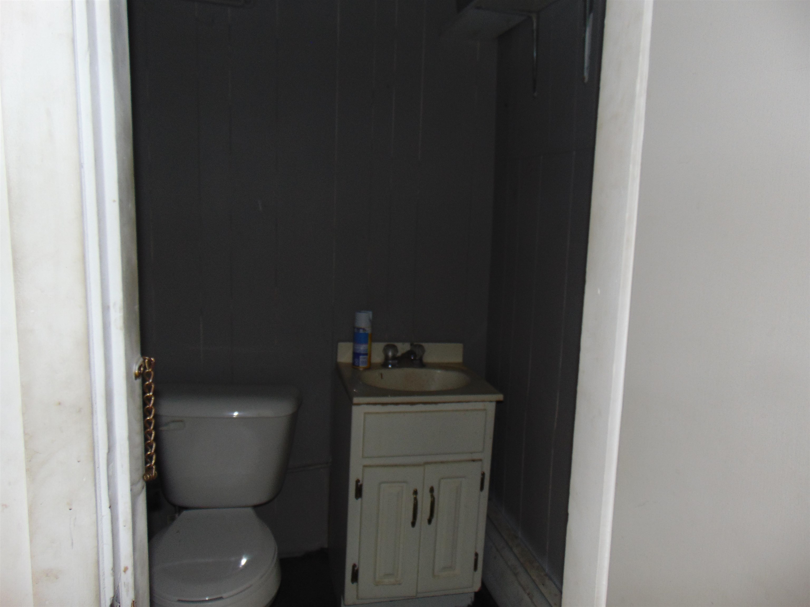 166 Eastern Avenue Property Photo 9