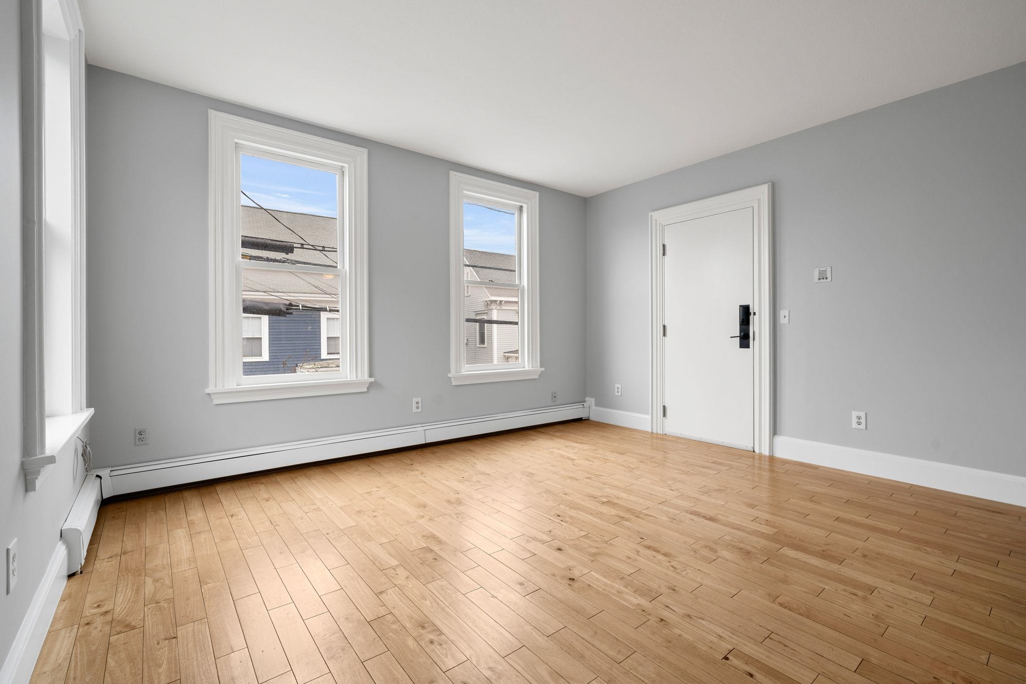314 Islington Street Property Photo 11