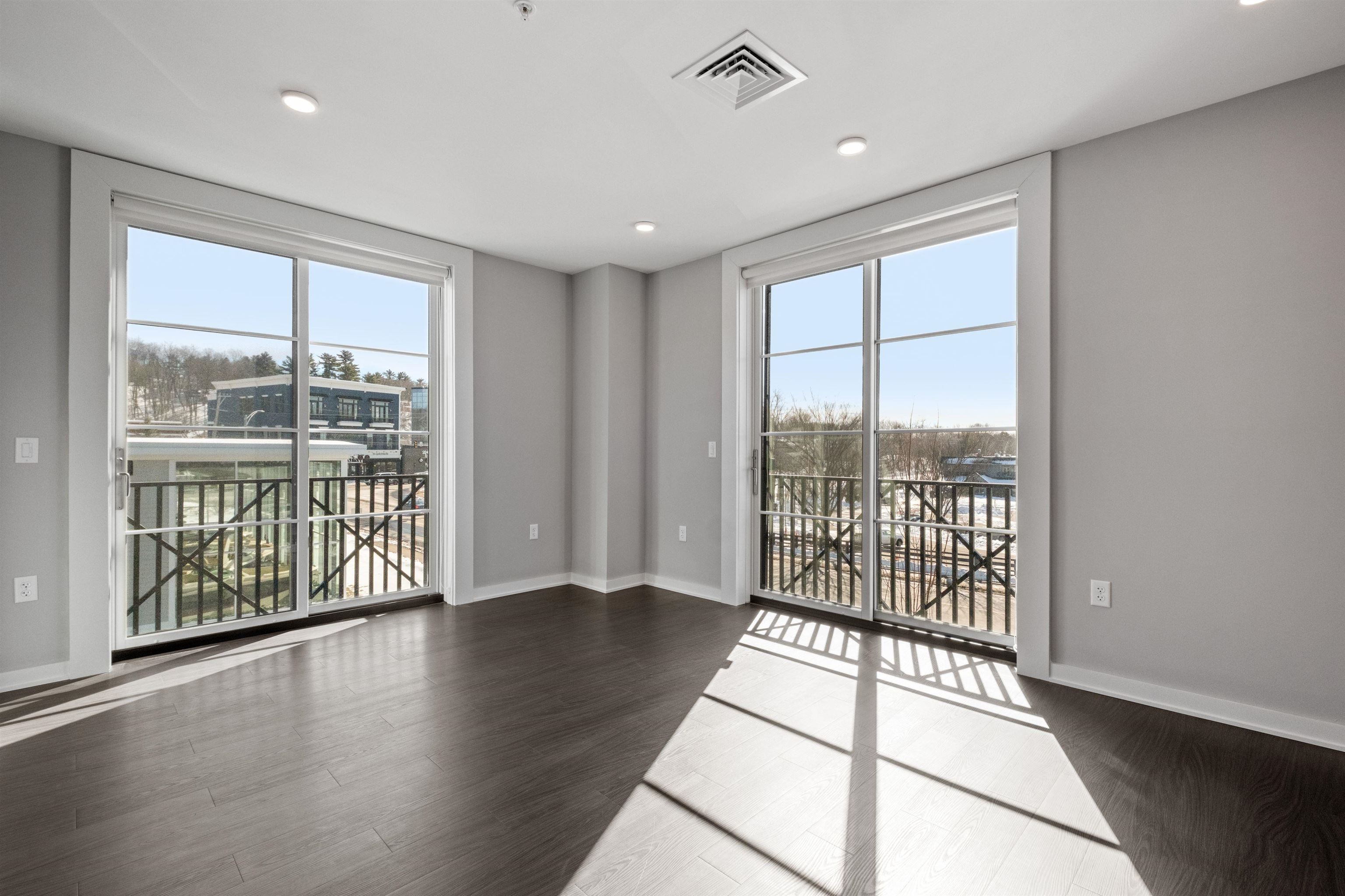 51 Elm Street Property Photo 6