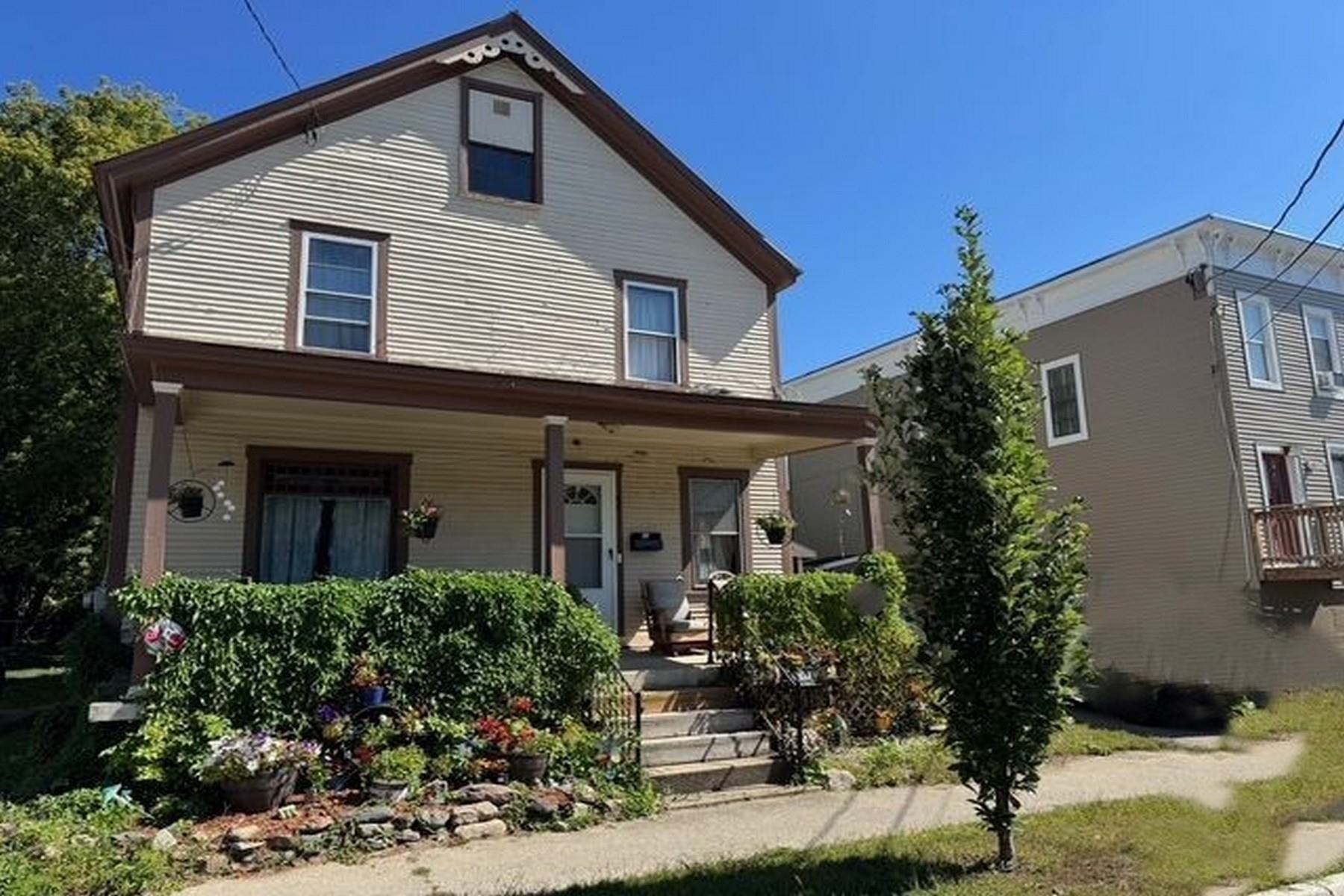 48 Baxter Street Property Photo 1