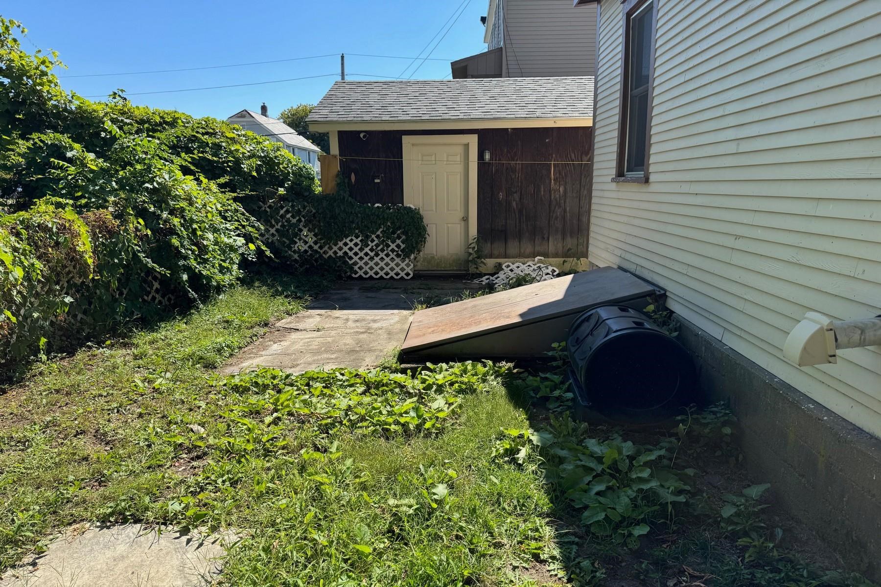 48 Baxter Street Property Photo 21
