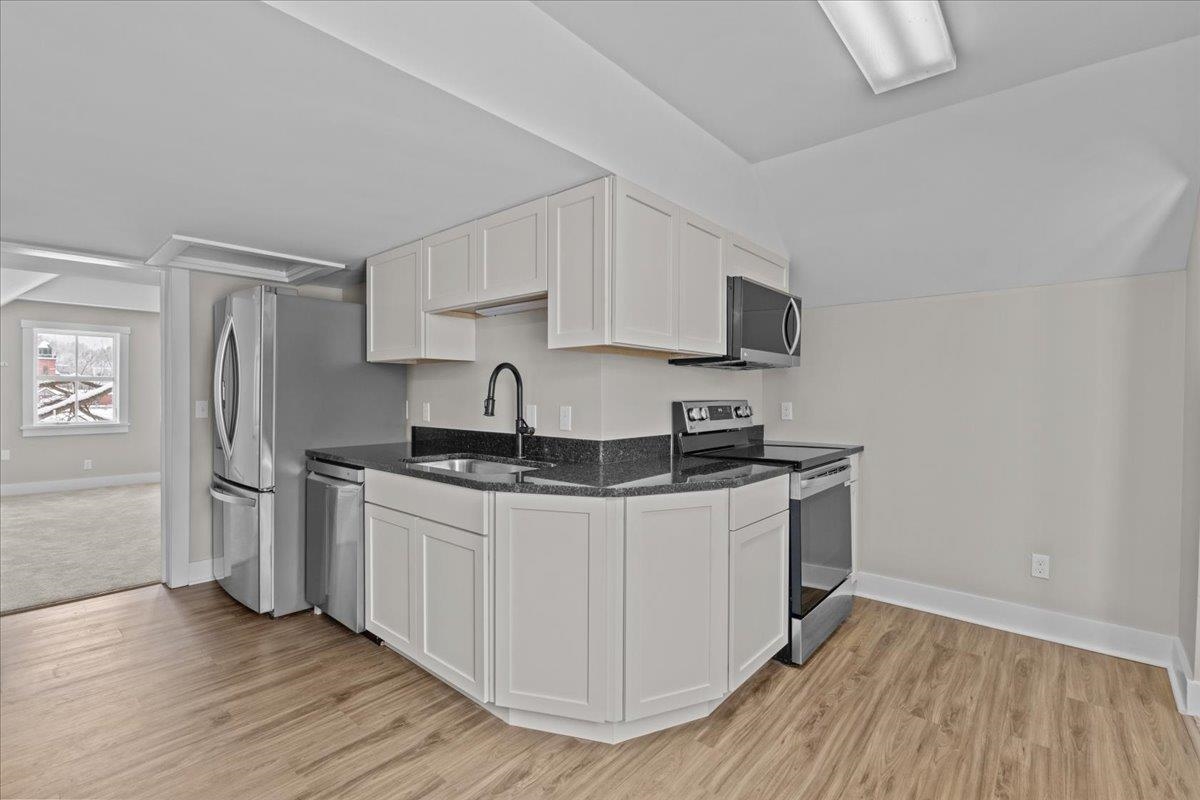 13b Gardner Lane Property Photo 10