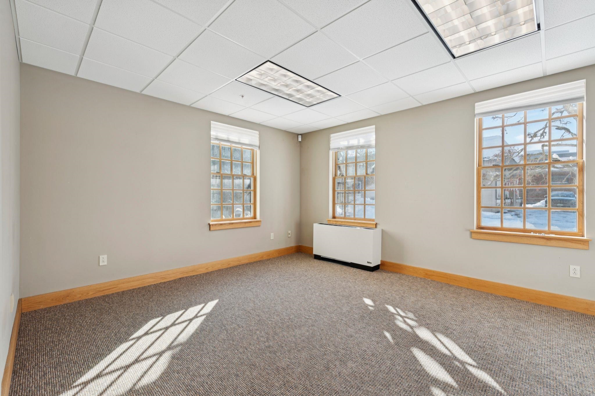 105 Main Street Property Photo 6