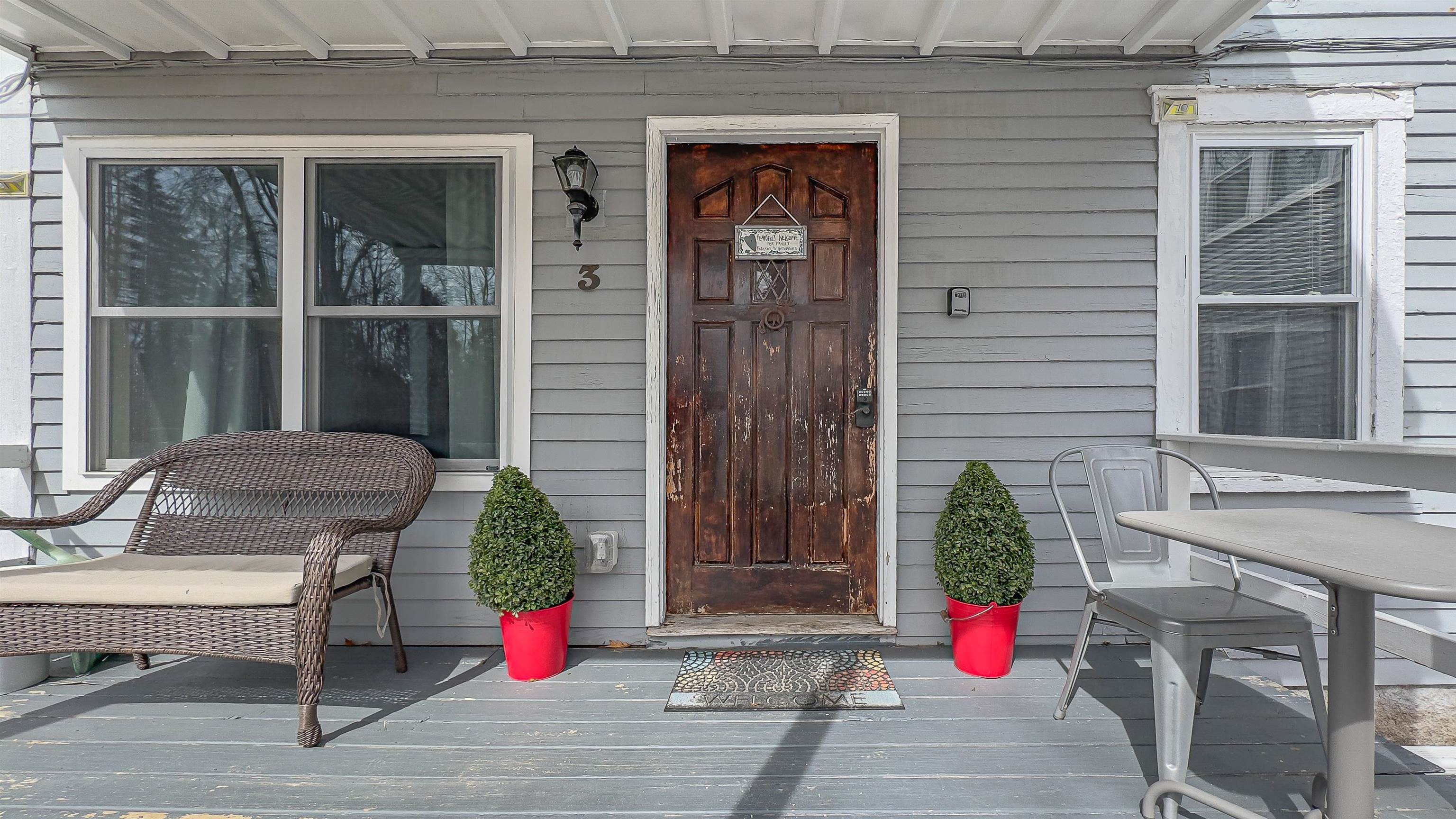 734 Kearsarge Road Property Photo 3