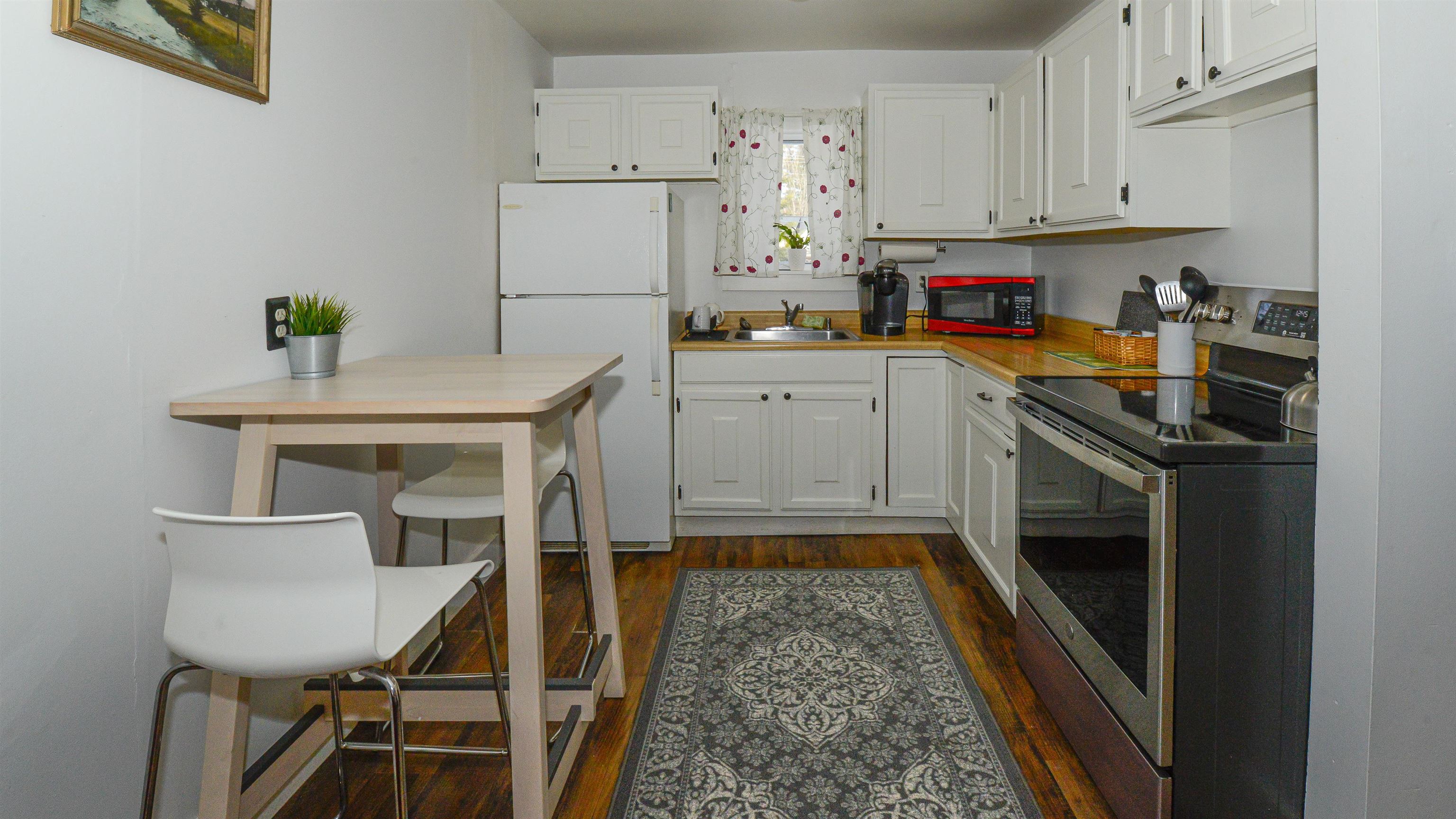 734 Kearsarge Road Property Photo 8