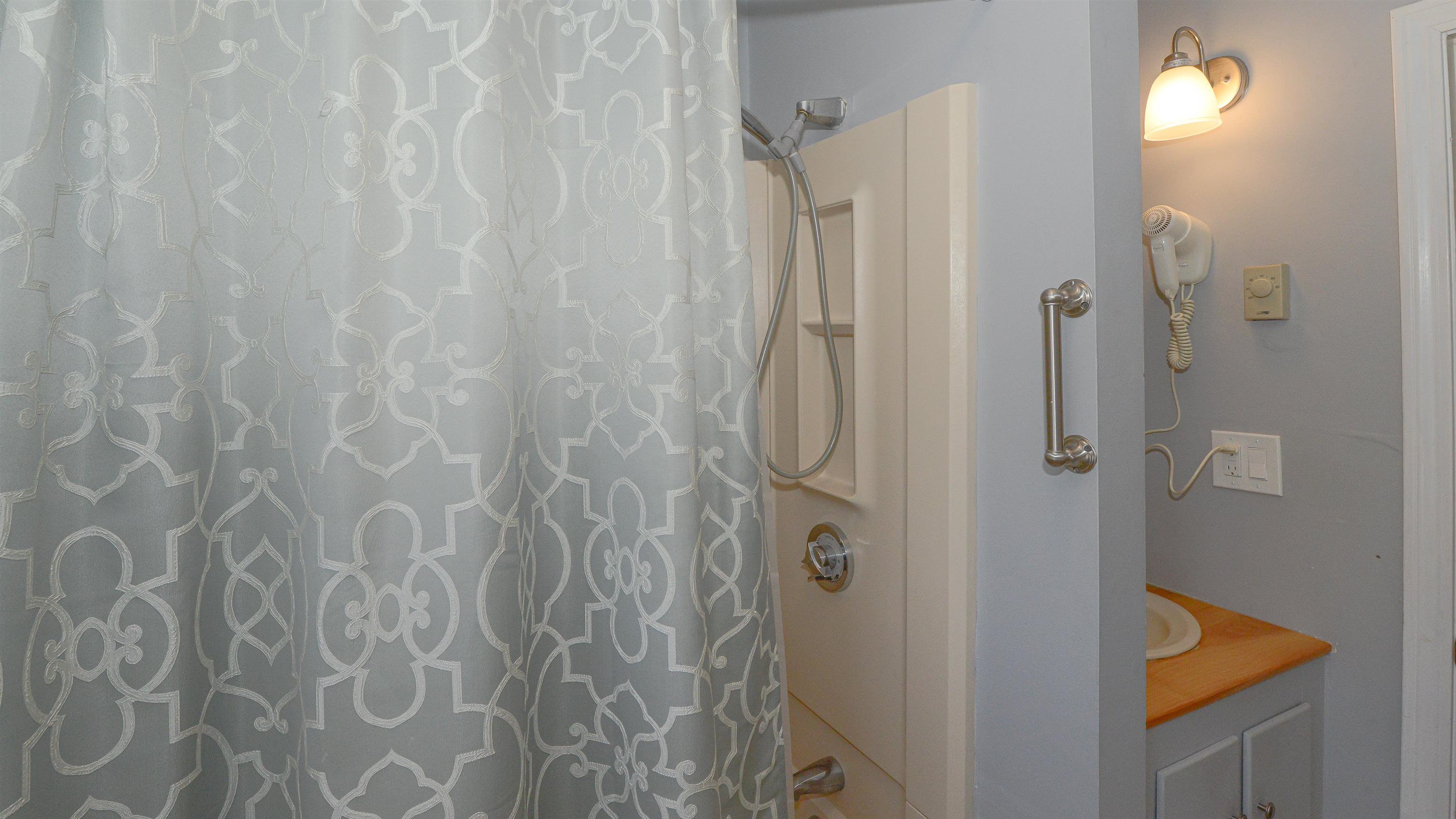 734 Kearsarge Road Property Photo 16