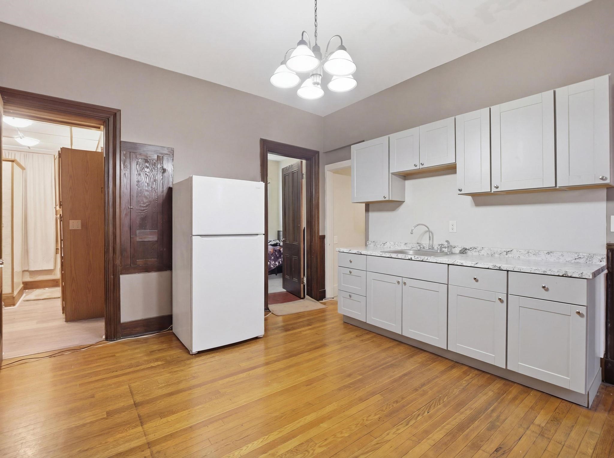14 Mulberry Street Property Photo 9