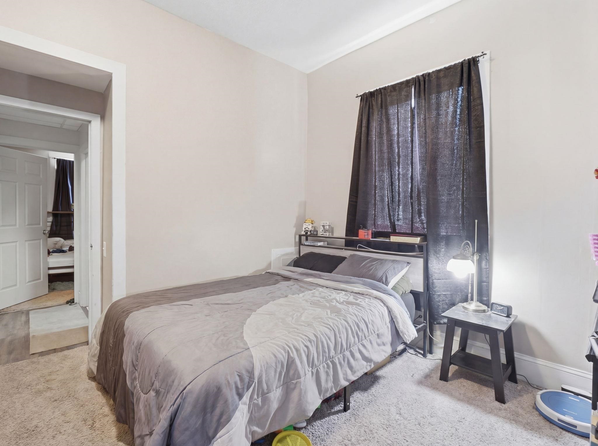 14 Mulberry Street Property Photo 19