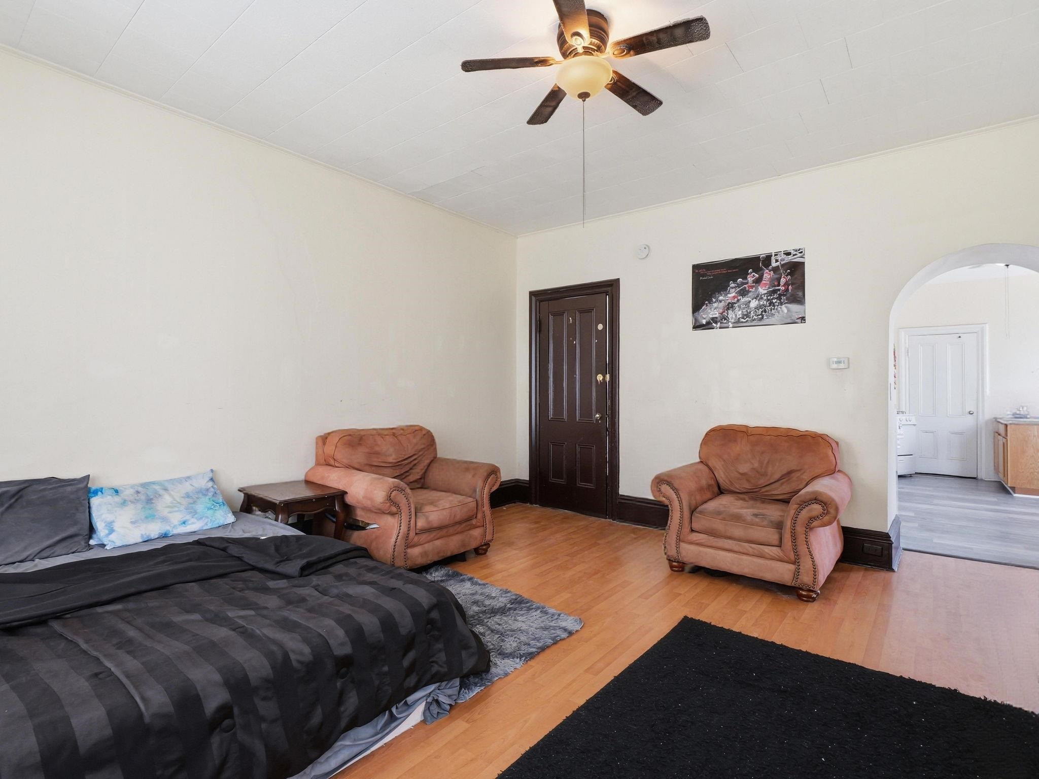 14 Mulberry Street Property Photo 21