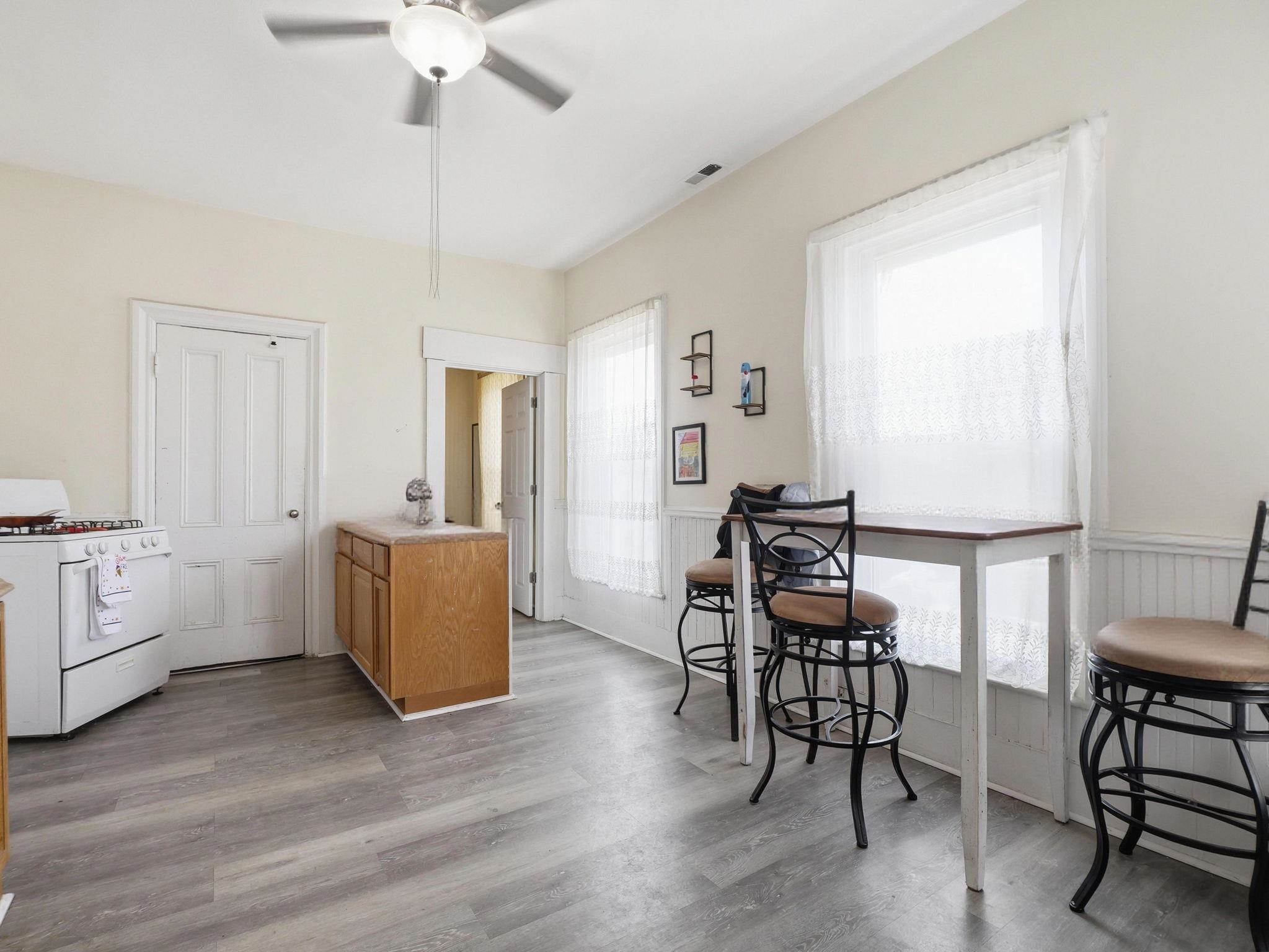14 Mulberry Street Property Photo 24