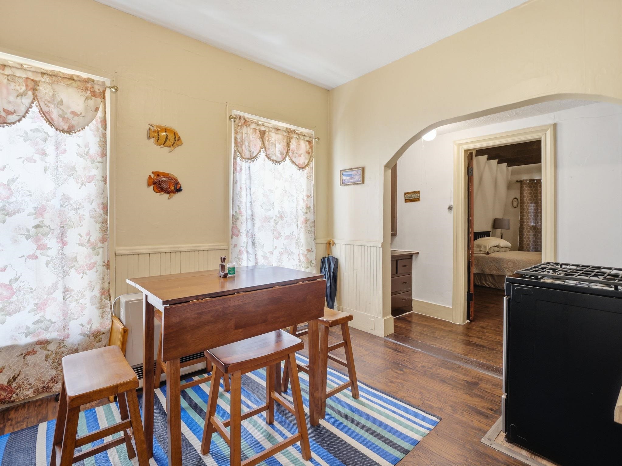 14 Mulberry Street Property Photo 29