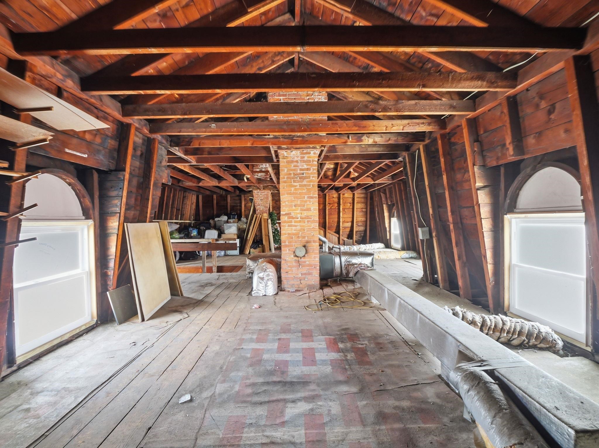14 Mulberry Street Property Photo 38