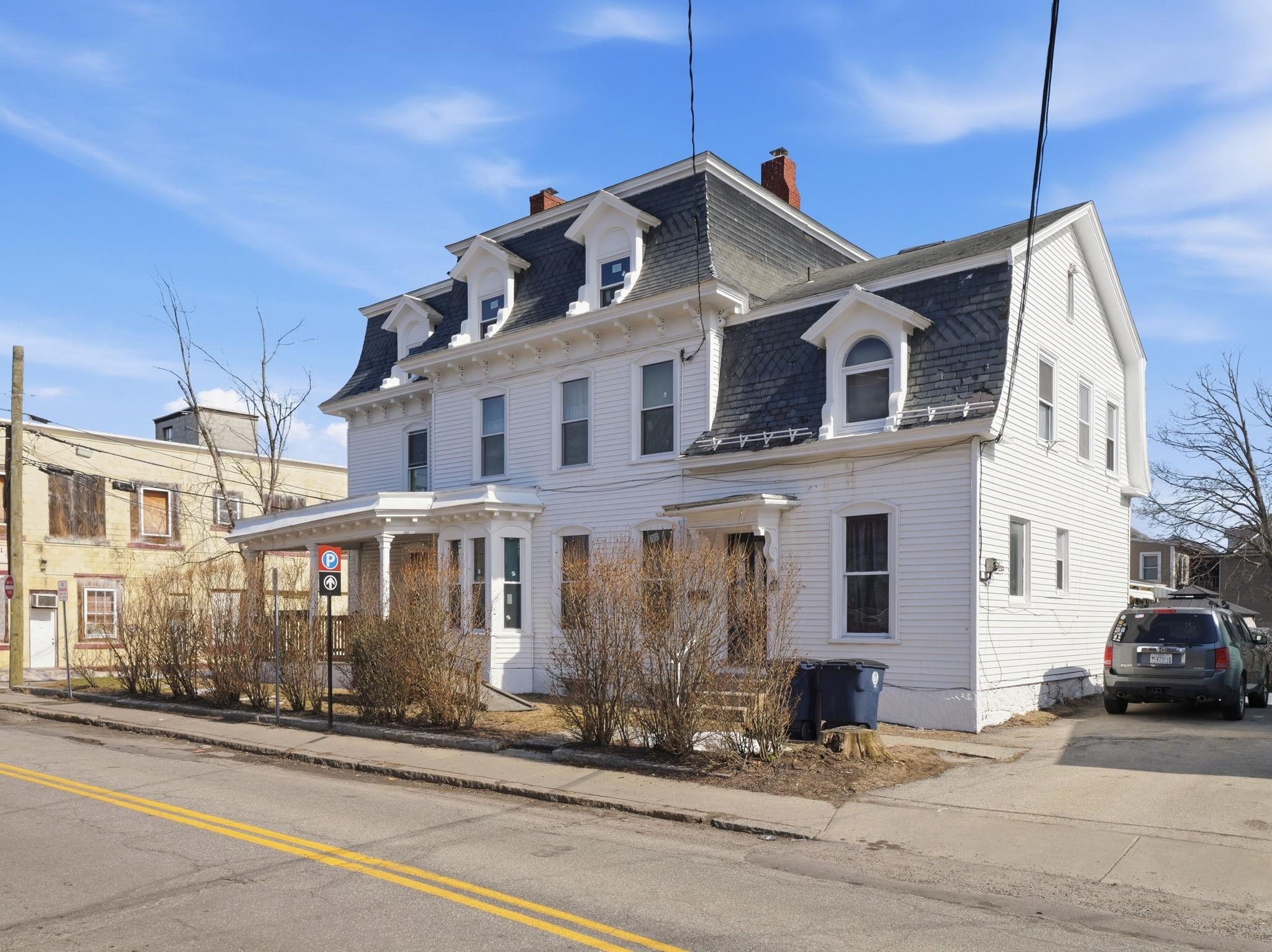 14 Mulberry Street Property Photo 41