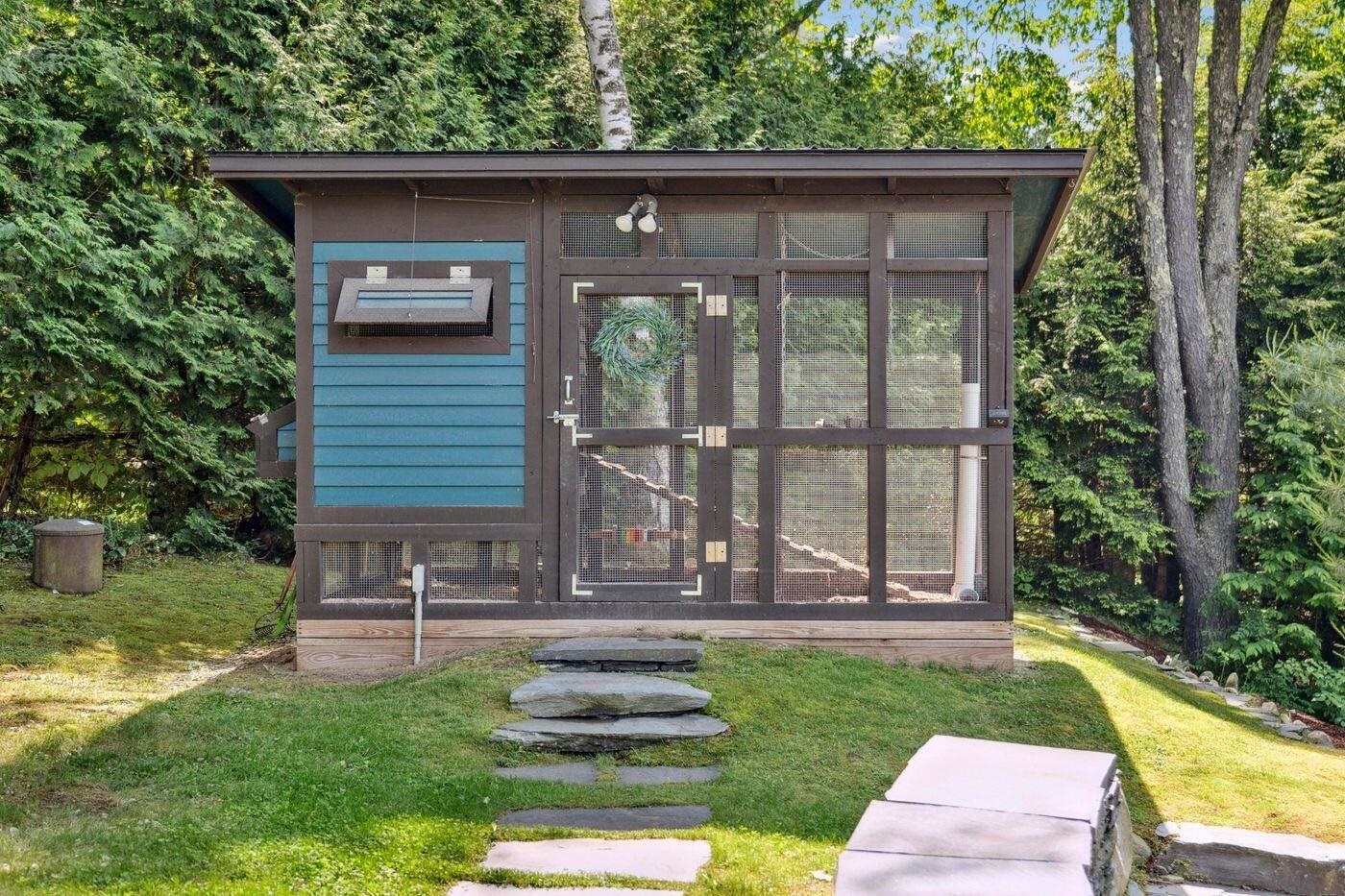 237 Points North Road Property Photo 44