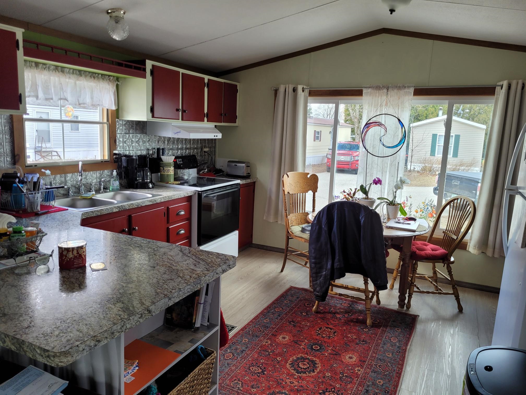 48 First Street Property Photo 4