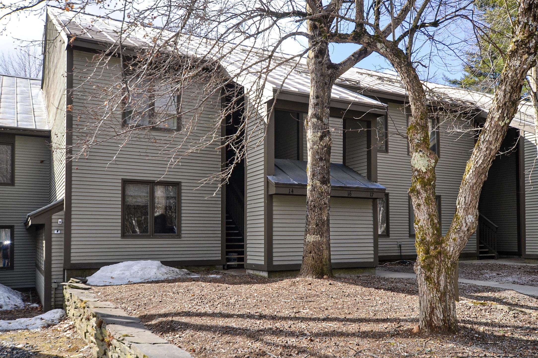 31 Christmas Tree Road Property Photo 1