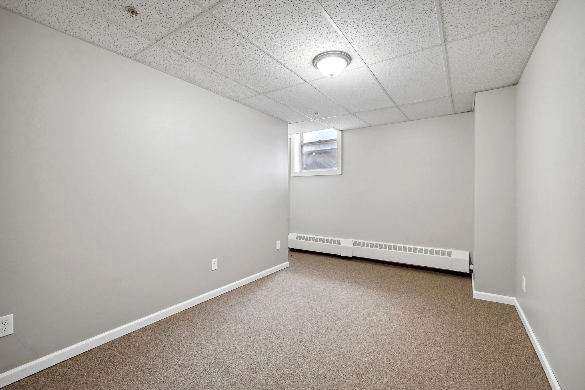 1 Pleasant Street Property Photo 21