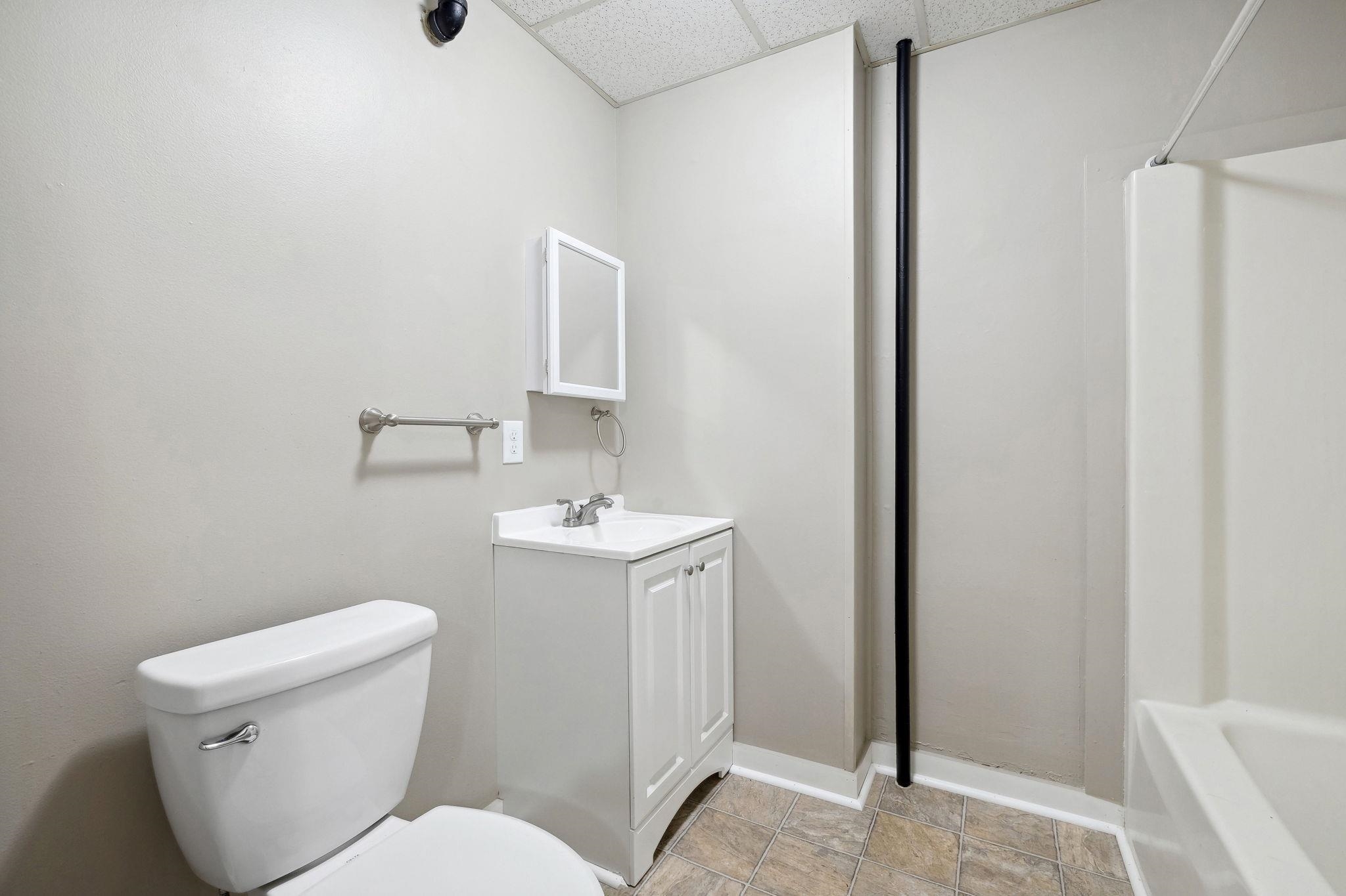 1 Pleasant Street Property Photo 24