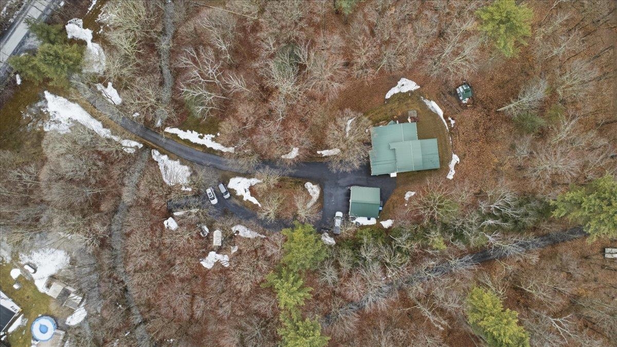 760 West Mountain Road Property Photo 7