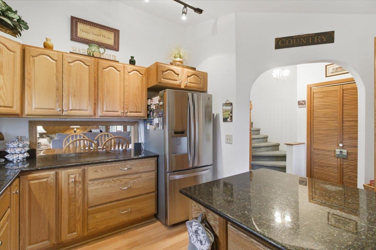 760 West Mountain Road Property Photo 15