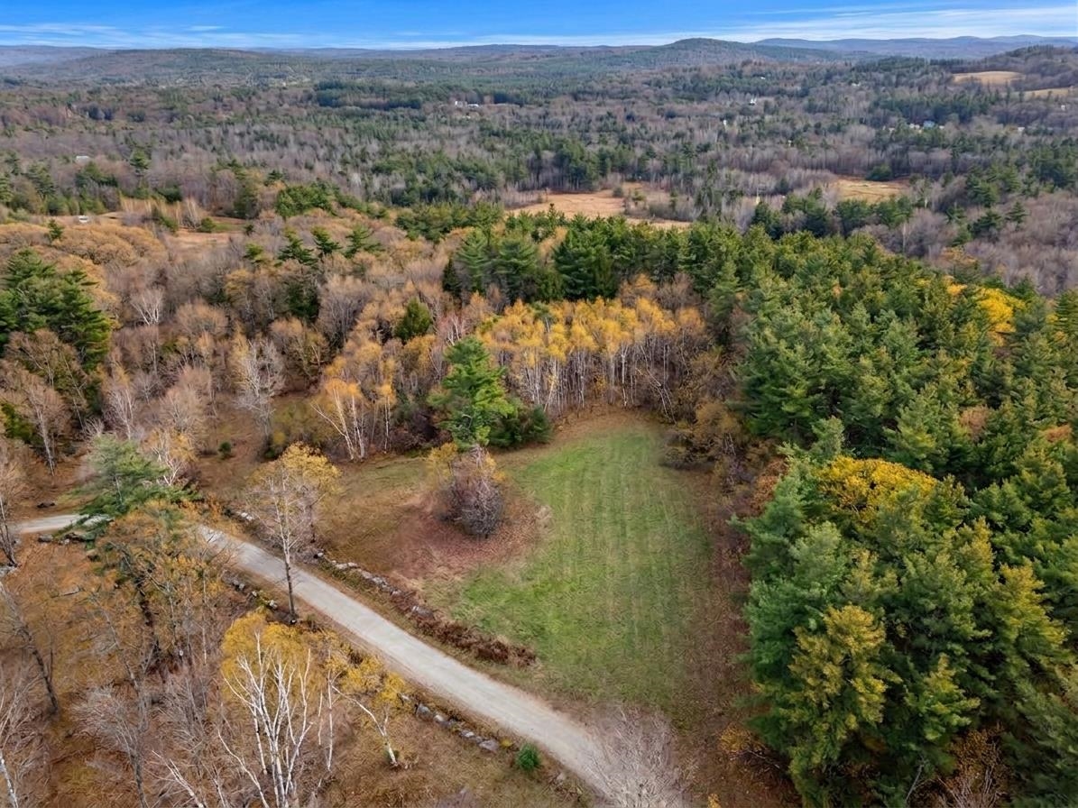 8a Stonegate Farm Road Property Photo 4