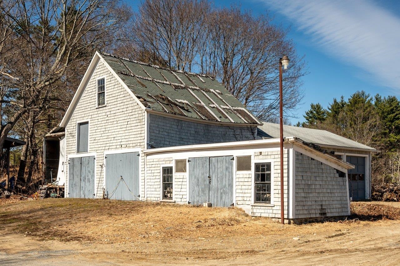 120 Exeter Road Property Photo 12
