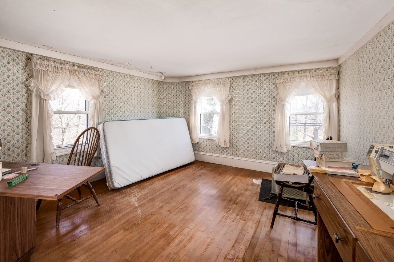 120 Exeter Road Property Photo 22
